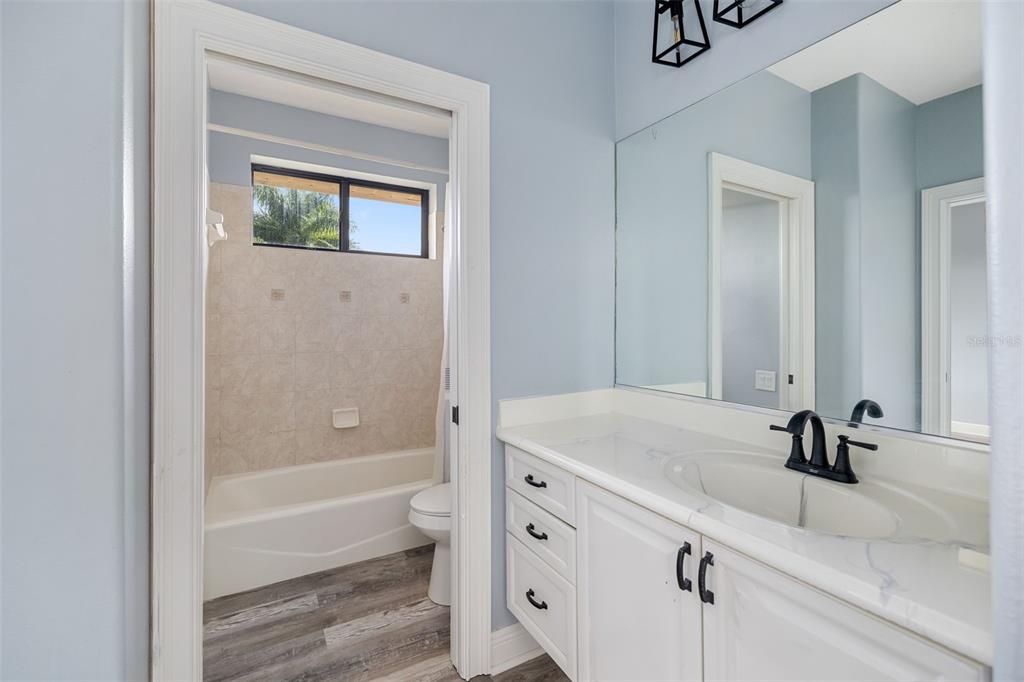 Lakewood Ranch, Florida, 34202, United States, 5 Bedrooms Bedrooms, ,4 BathroomsBathrooms,Residential,For Sale,1992150