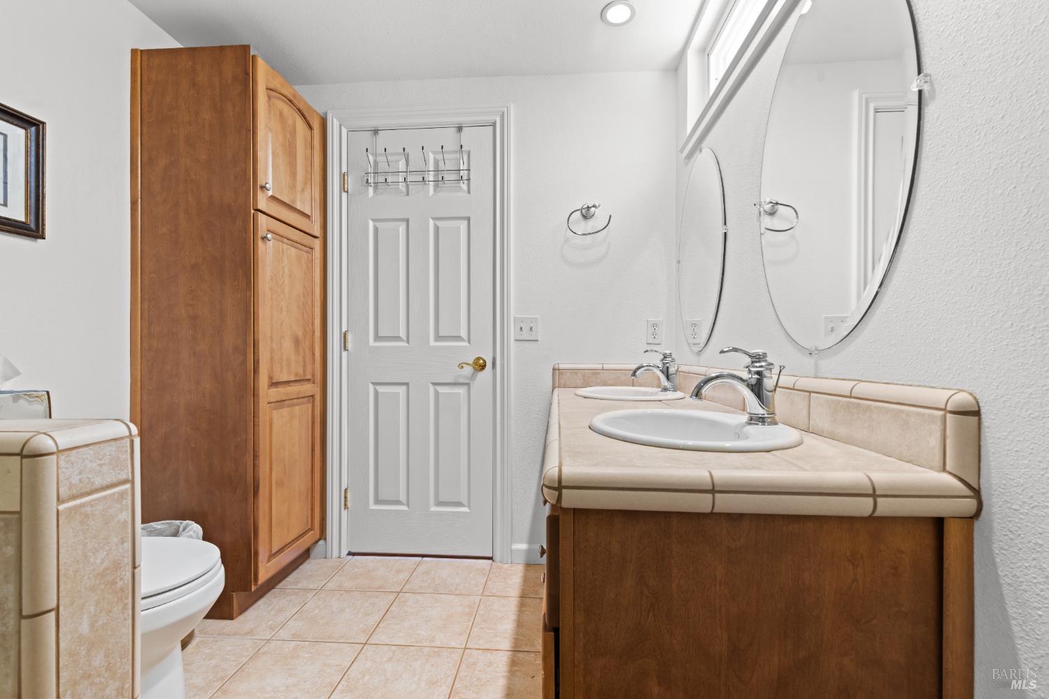Santa Rosa, California, 95409, United States, 3 Bedrooms Bedrooms, ,2 BathroomsBathrooms,Residential,For Sale,1879429