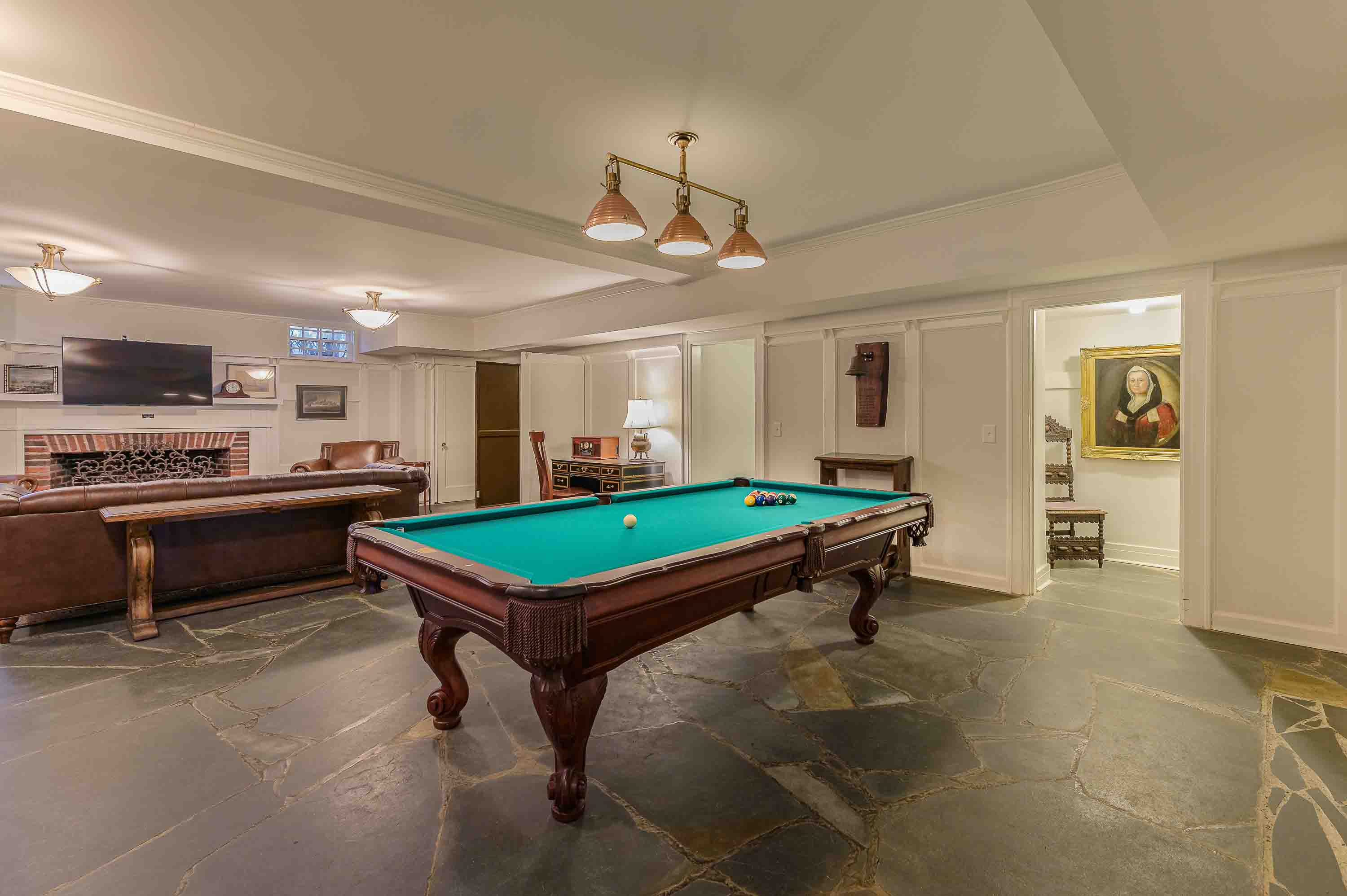  12 E. Barrett Rd. - 物件實景