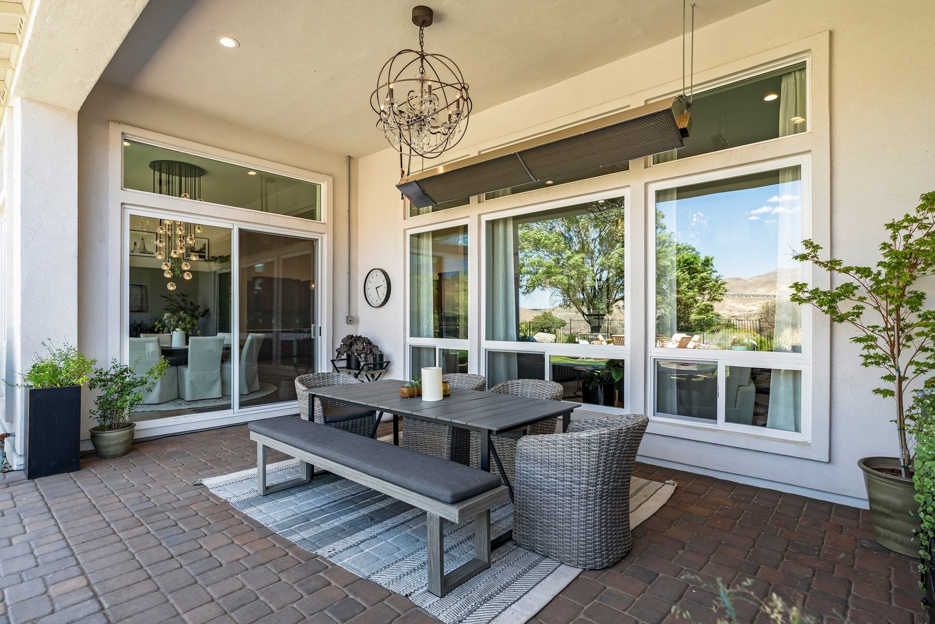  Private Luxury Retreat in Verdi with Custom Designer Finishes & Peavine Views - 物件實景