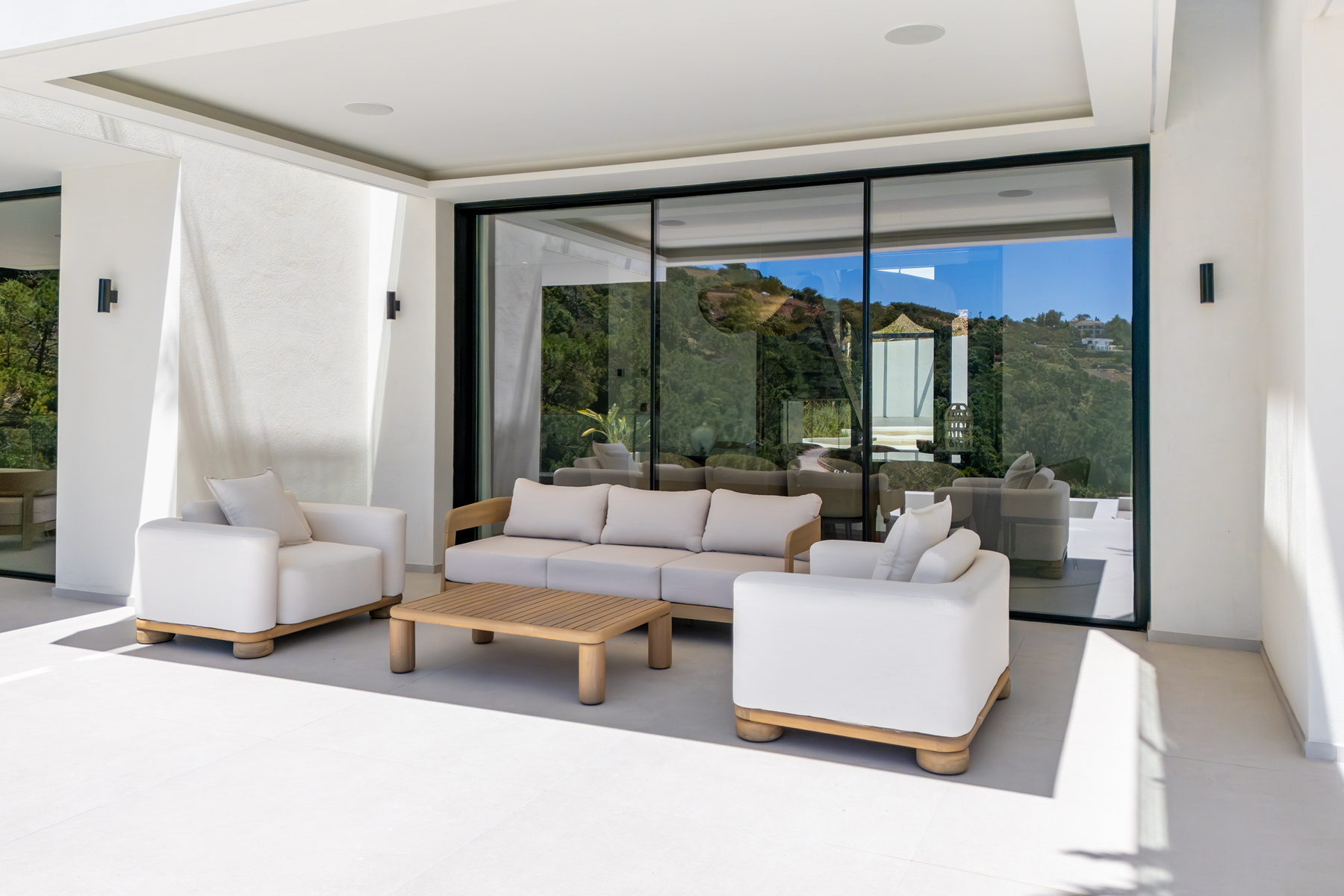  Contemporary villa with panoramic views in Montemayor, Benahavis - 物件實景