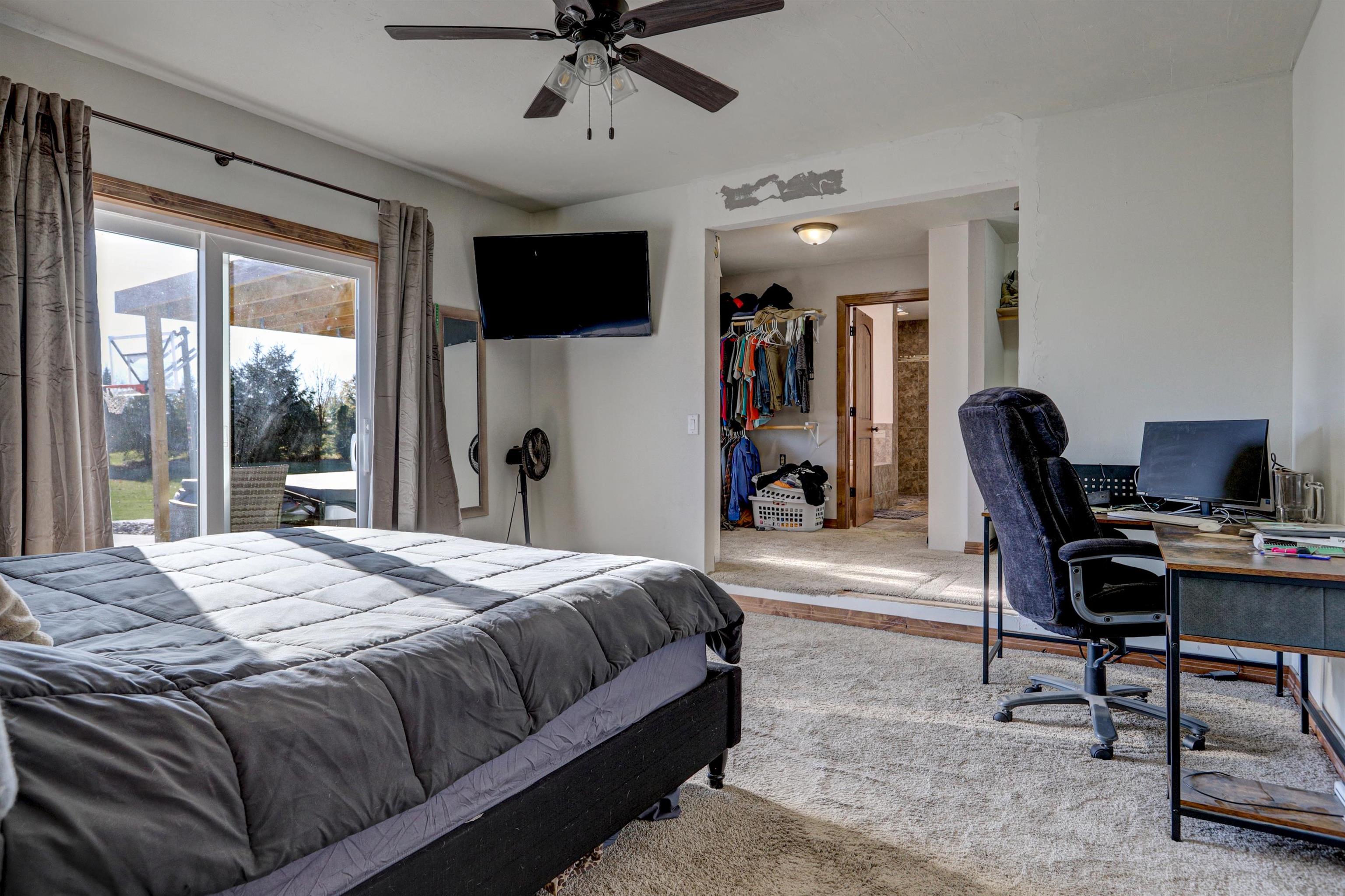 Pulaski, Wisconsin, 54162, United States, 3 Bedrooms Bedrooms, ,3 BathroomsBathrooms,Residential,For Sale,1975627