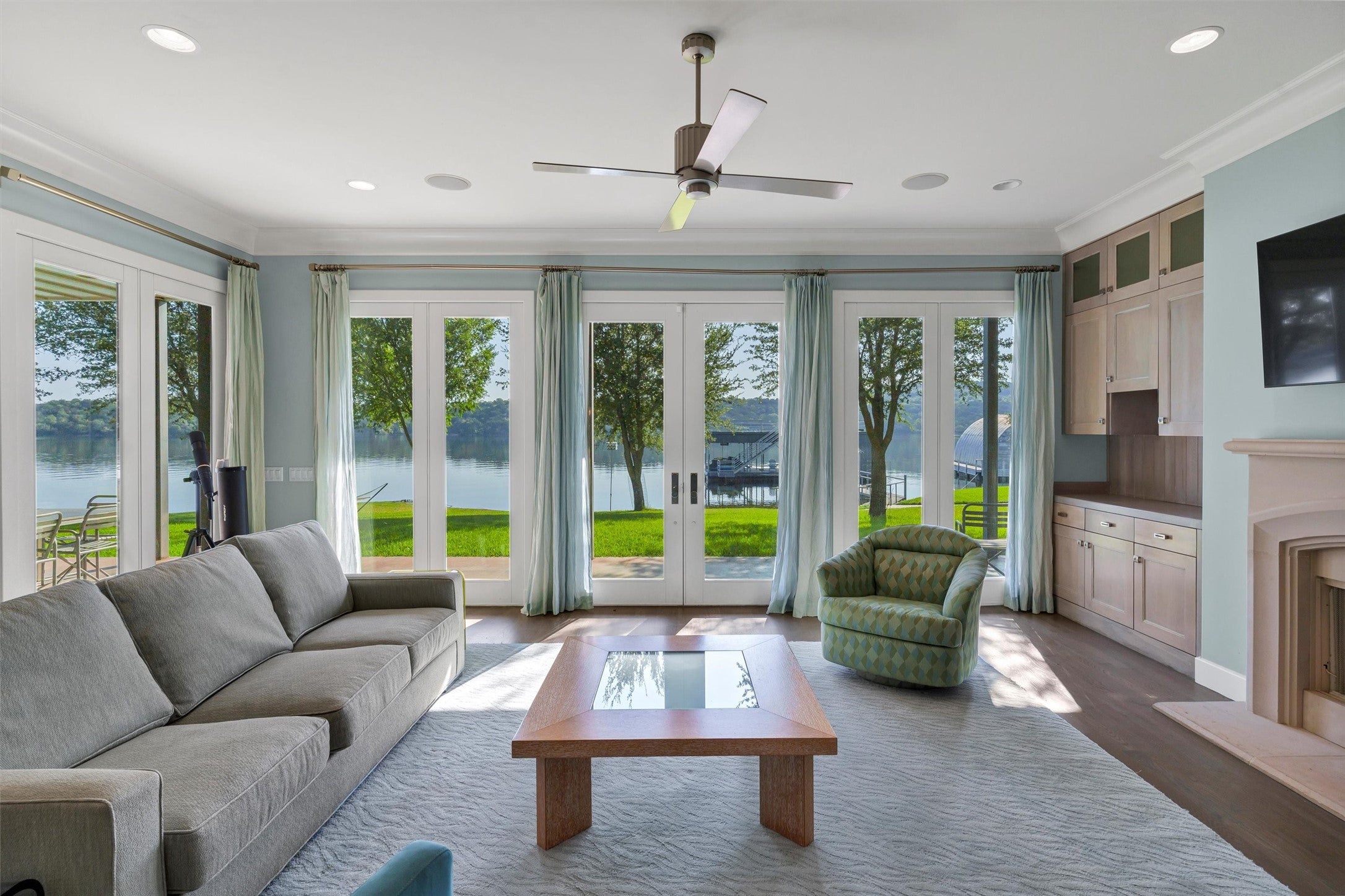 Possum Kingdom Lake, Texas, 76429, United States, 5 Bedrooms Bedrooms, ,6 BathroomsBathrooms,Residential,For Sale,1982514