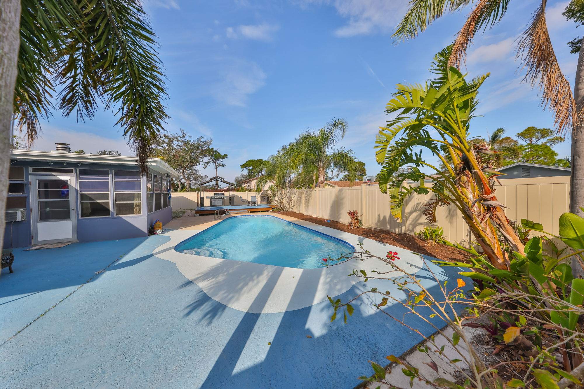 Seminole, Florida, 33772, United States, 4 Bedrooms Bedrooms, ,2 BathroomsBathrooms,Residential,For Sale,2013302