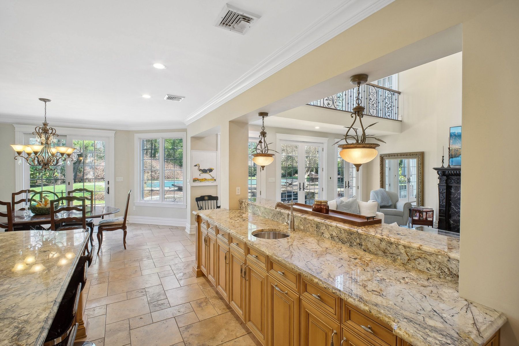  8 Willow Drive, Englewood Cliffs, NJ 07632 - 物件實景