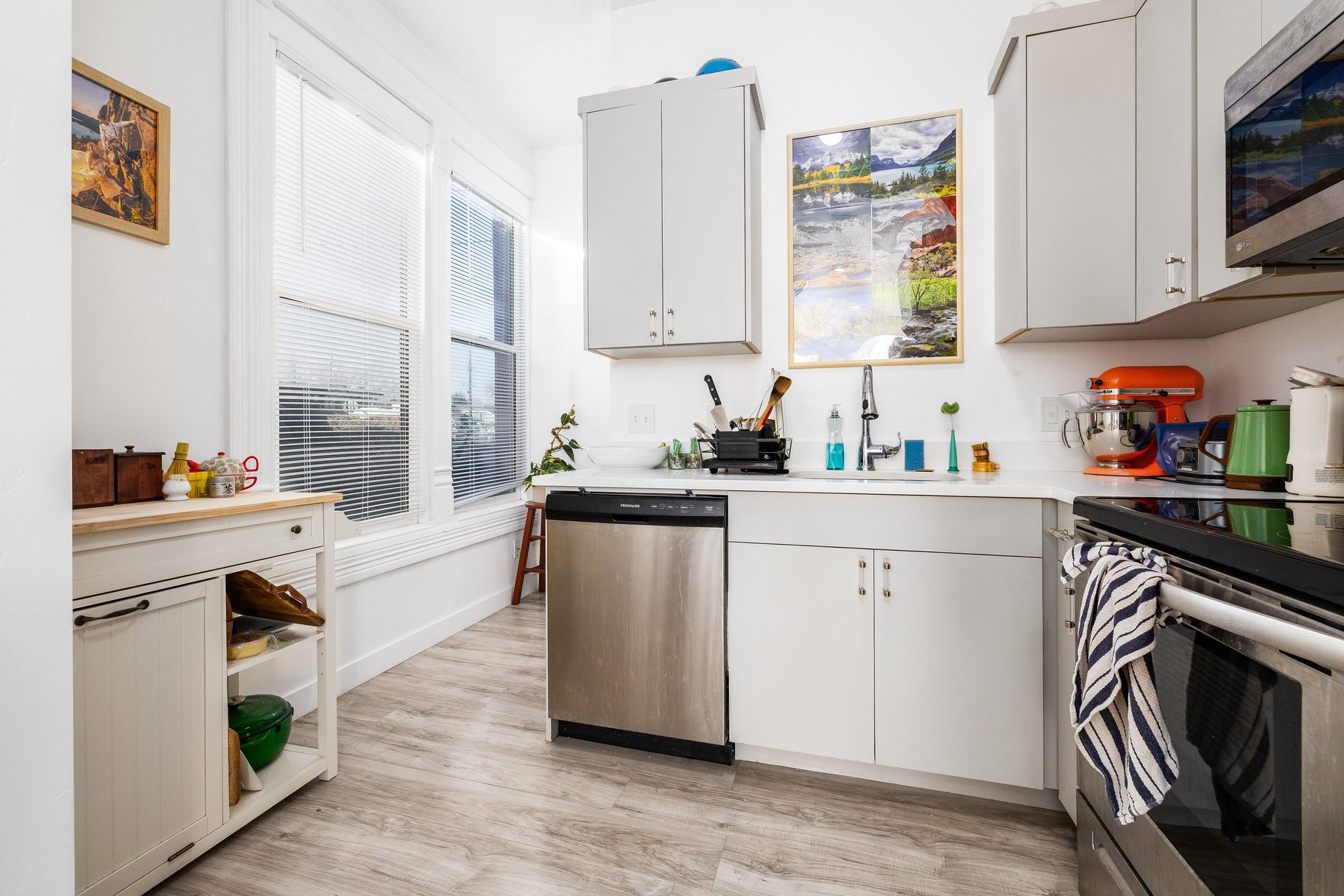  Turn-Key Liberty Park Fourplex  Strong & Consistent Rental Income - 物件實景
