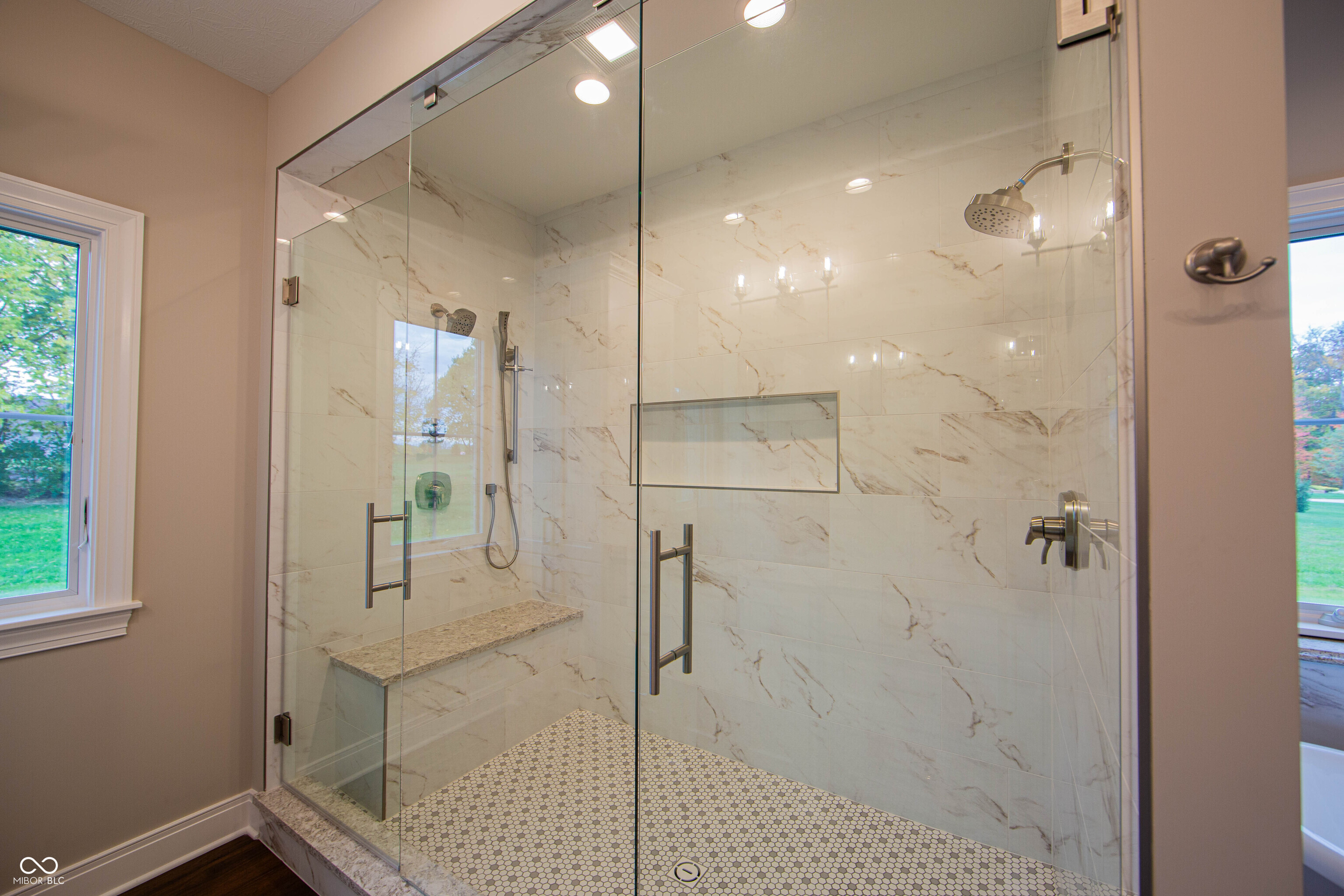 Greenwood, Indiana, 46143, United States, 3 Bedrooms Bedrooms, ,4 BathroomsBathrooms,Residential,For Sale,1979378