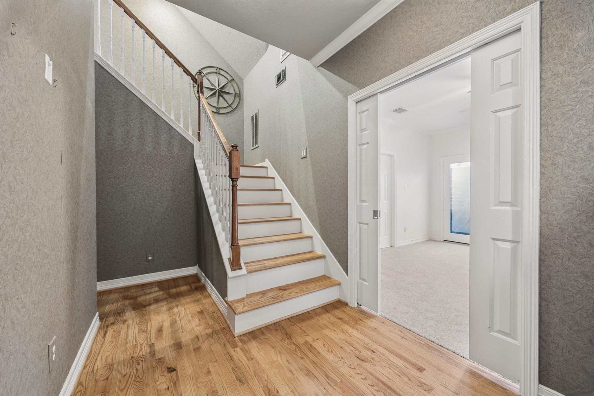  1515 Hyde Park Boulevard #5 - 物件實景