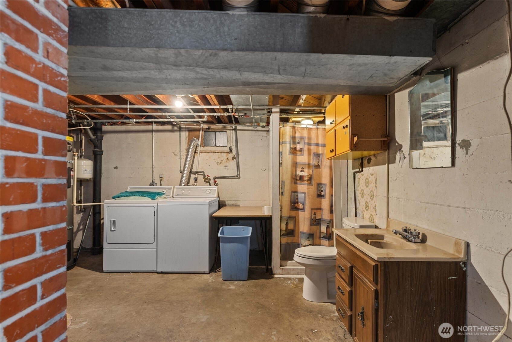 East Wenatchee, Washington, 98802, United States, 3 Bedrooms Bedrooms, ,1 BathroomBathrooms,Residential,For Sale,1890394