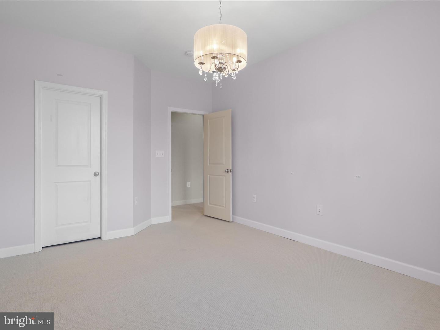 Ashburn, Virginia, 20148, United States, 3 Bedrooms Bedrooms, ,4 BathroomsBathrooms,Residential,For Sale,1918442