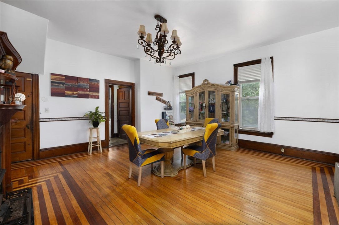 Woonsocket, Rhode Island, 02895, United States, 11 Bedrooms Bedrooms, ,4 BathroomsBathrooms,Residential,For Sale,1912743