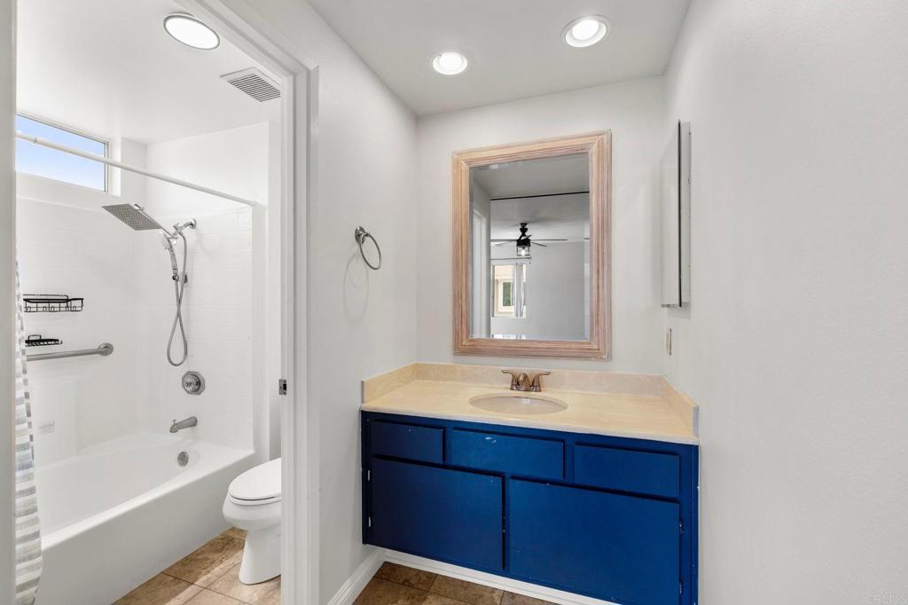 Oceanside, California, 92058, United States, 3 Bedrooms Bedrooms, ,2 BathroomsBathrooms,Residential,For Sale,1874200