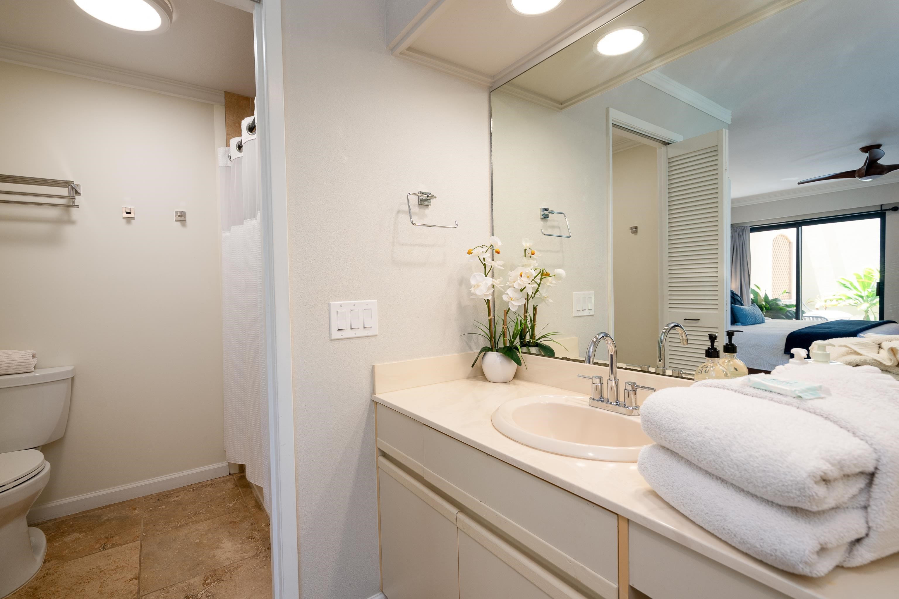 Kihei, Hawaii, 96753, United States, 1 Bedroom Bedrooms, ,2 BathroomsBathrooms,Residential,For Sale,2001614