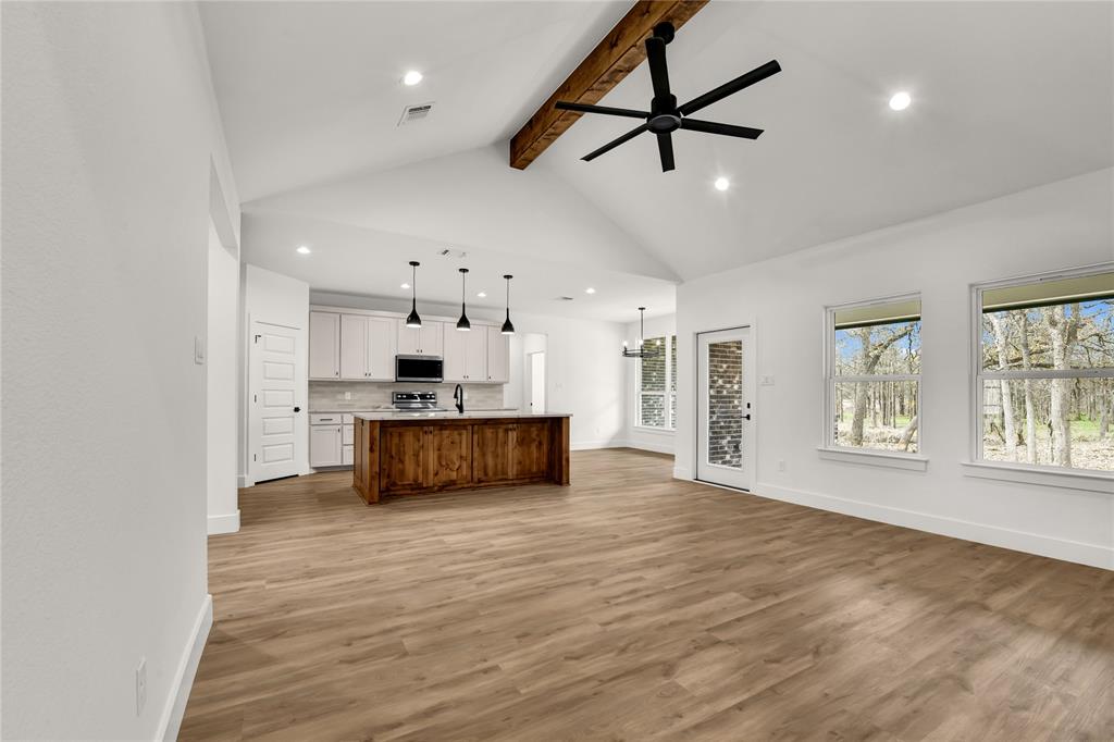 Millsap, Texas, 76066, United States, 4 Bedrooms Bedrooms, ,3 BathroomsBathrooms,Residential,For Sale,1976934