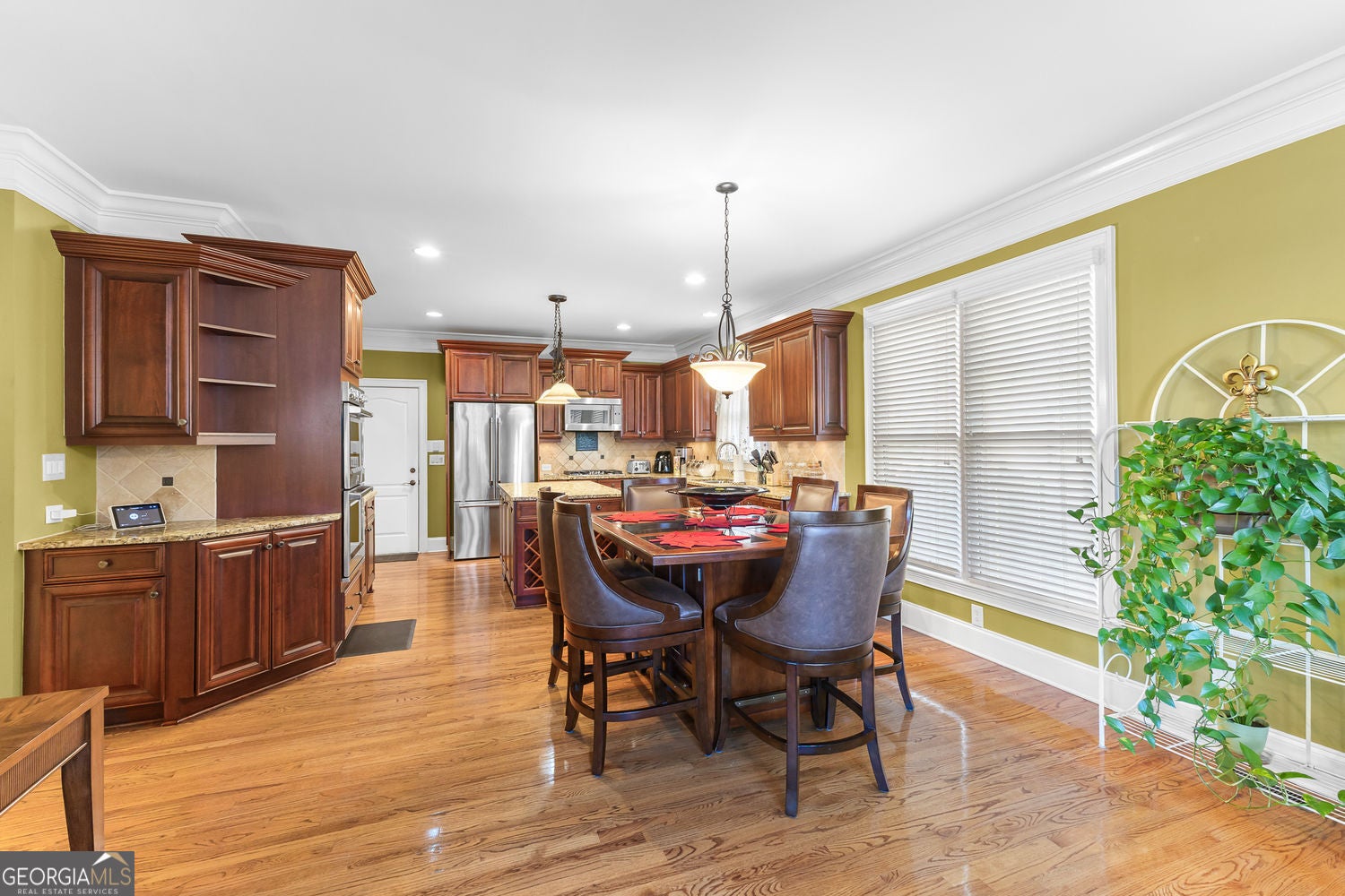 Buford, Georgia, 30519, United States, 5 Bedrooms Bedrooms, ,4 BathroomsBathrooms,Residential,For Sale,1992512