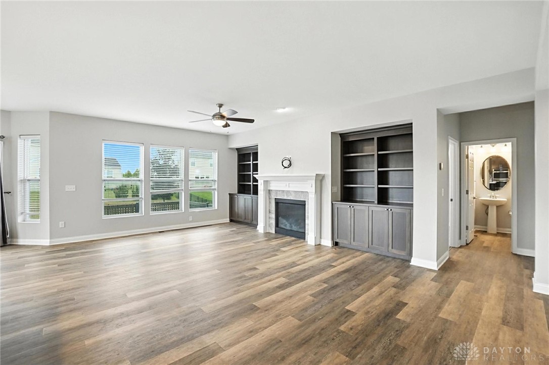 Xenia, Ohio, 45385, United States, 4 Bedrooms Bedrooms, ,4 BathroomsBathrooms,Residential,For Sale,1907224