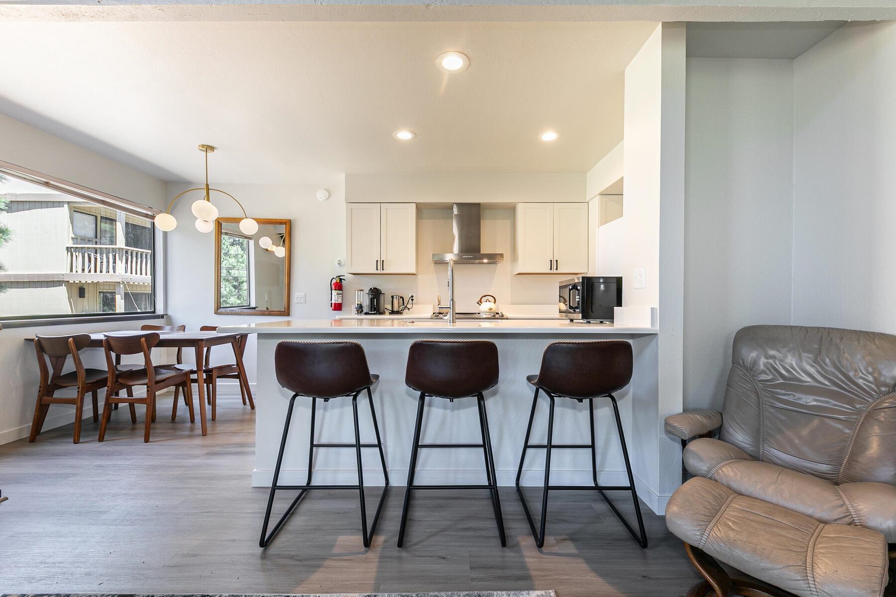 Kings Beach, California, 96161, United States, 1 Bedroom Bedrooms, ,1 BathroomBathrooms,Residential,For Sale,1865175