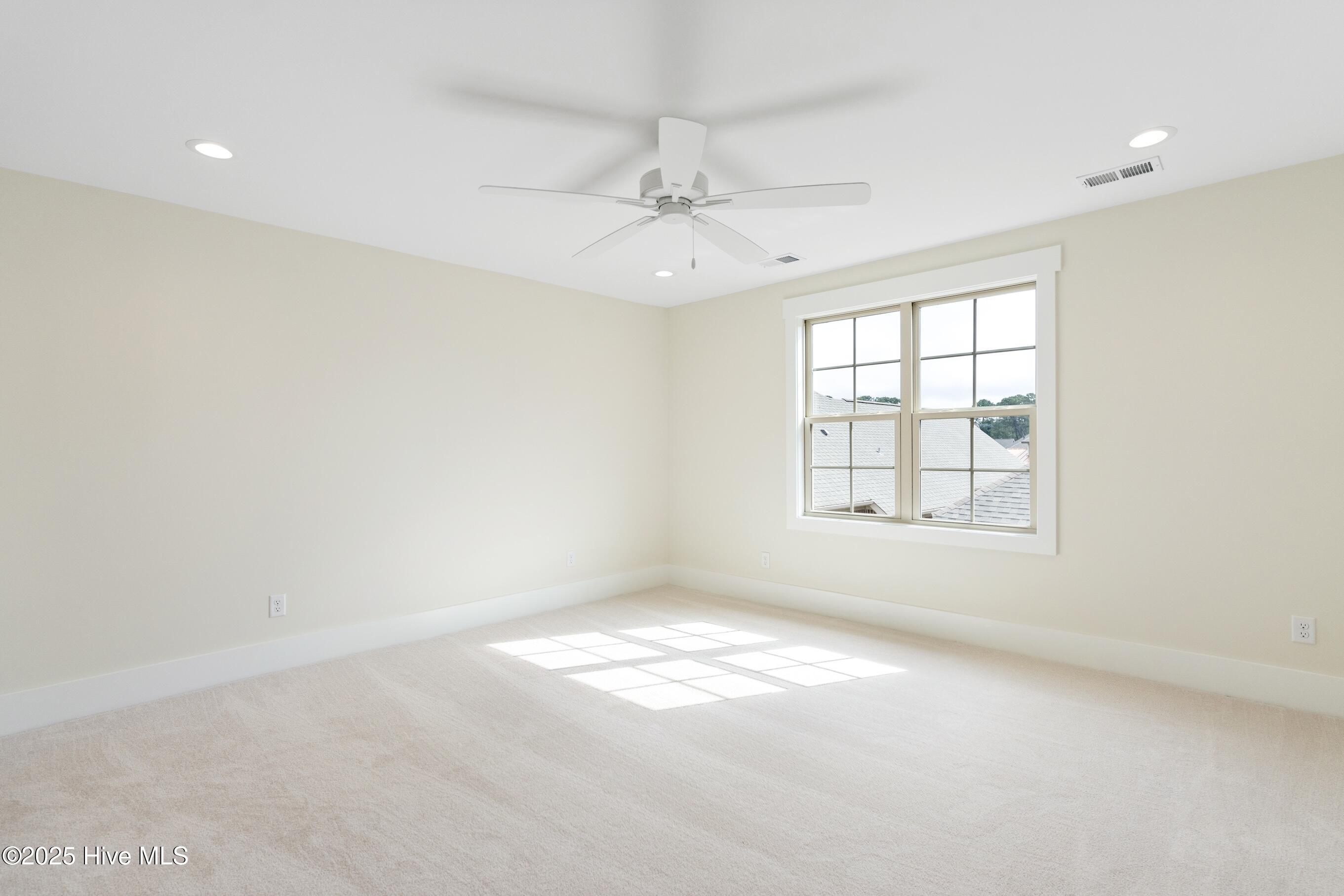 Wilmington, North Carolina, 28412, United States, 3 Bedrooms Bedrooms, ,3 BathroomsBathrooms,Residential,For Sale,1895676