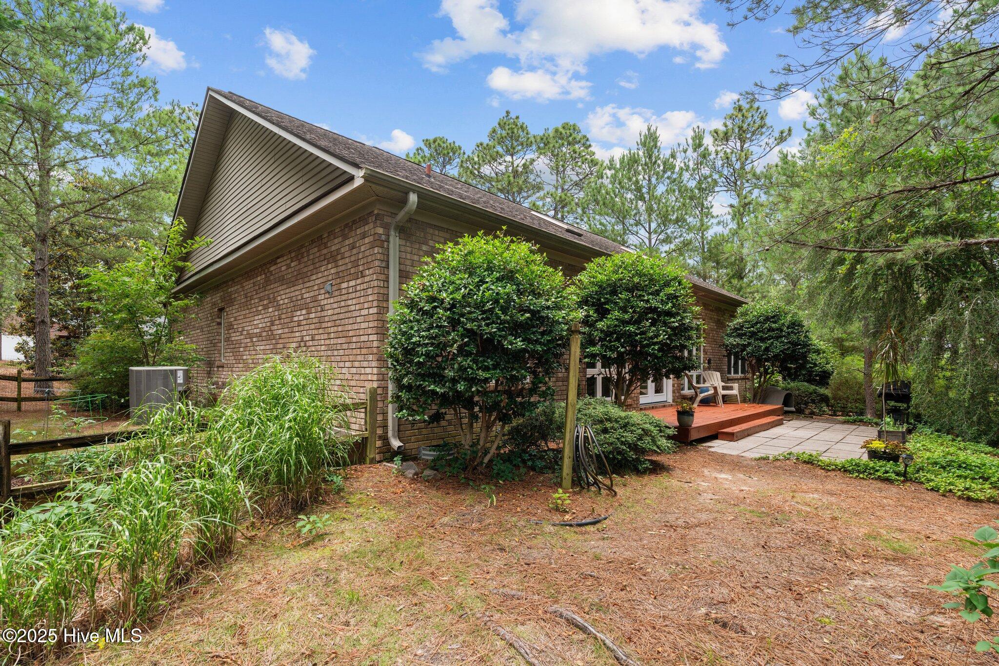 Pinehurst, North Carolina, 28374, United States, 4 Bedrooms Bedrooms, ,3 BathroomsBathrooms,Residential,For Sale,1856309
