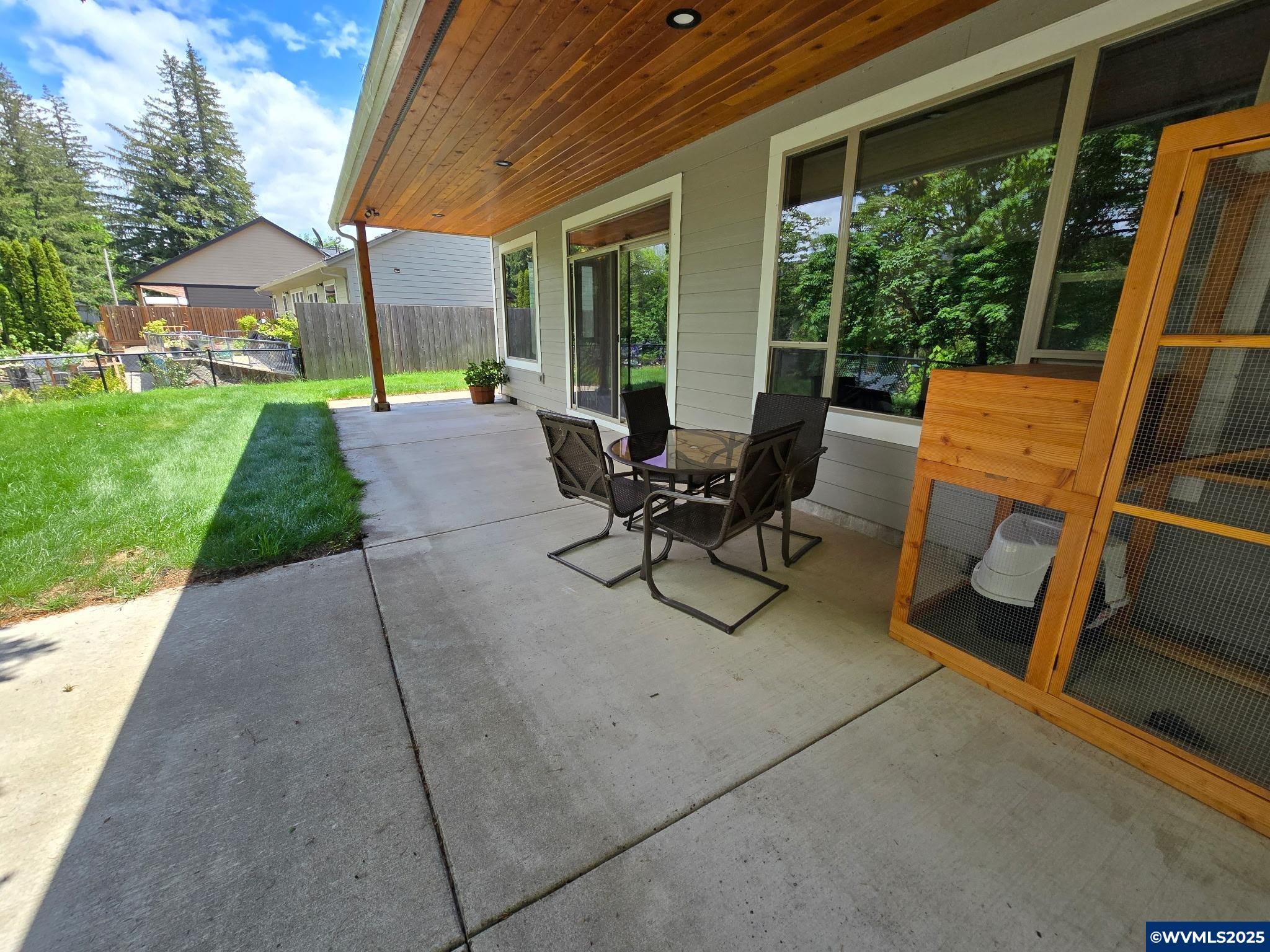 Mill City, Oregon, 97360, United States, 3 Bedrooms Bedrooms, ,2 BathroomsBathrooms,Residential,For Sale,1820943