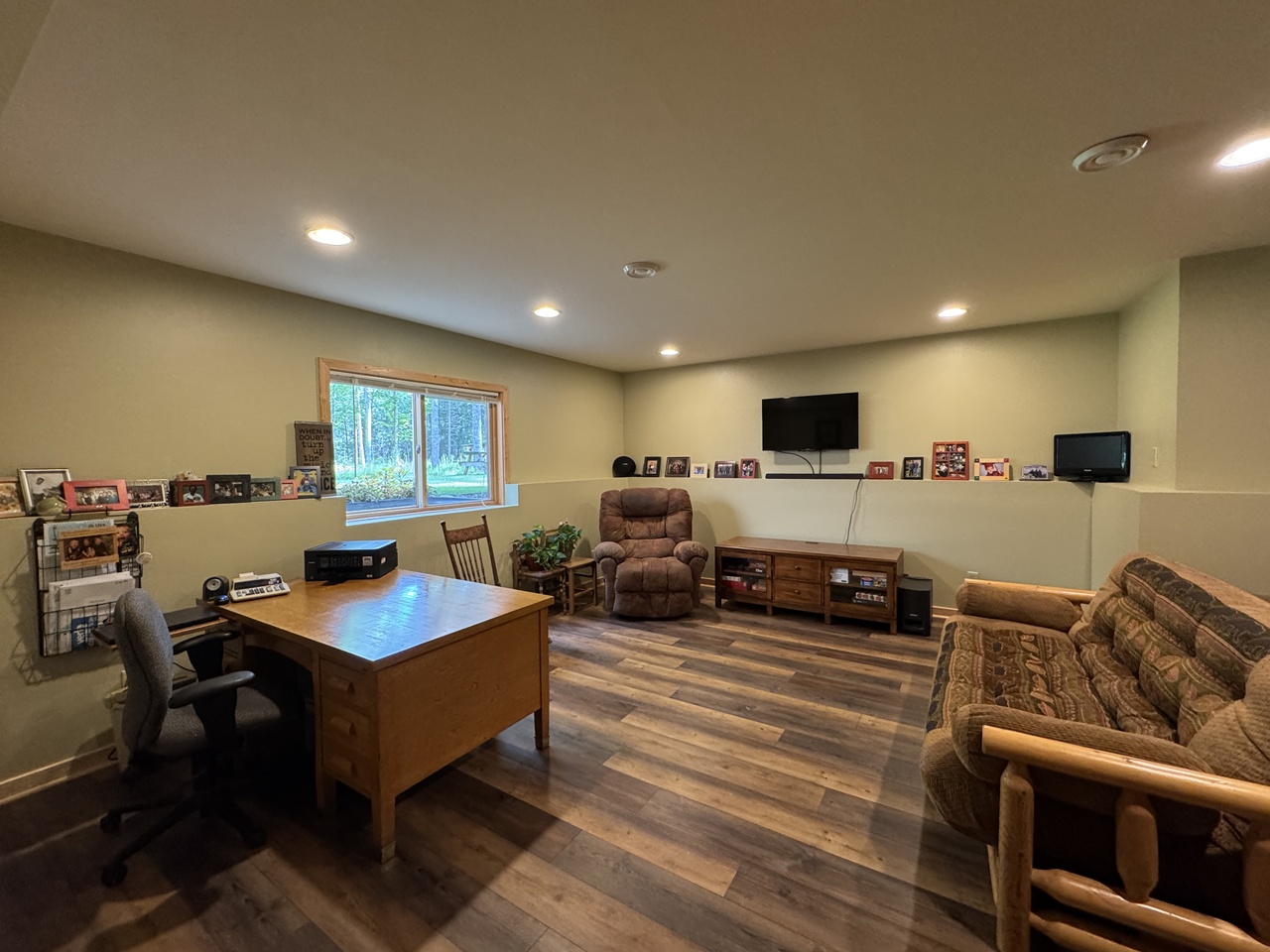 Mercer, Wisconsin, 54547, United States, 32 Bedrooms Bedrooms, ,1 BathroomBathrooms,Residential,For Sale,1872742