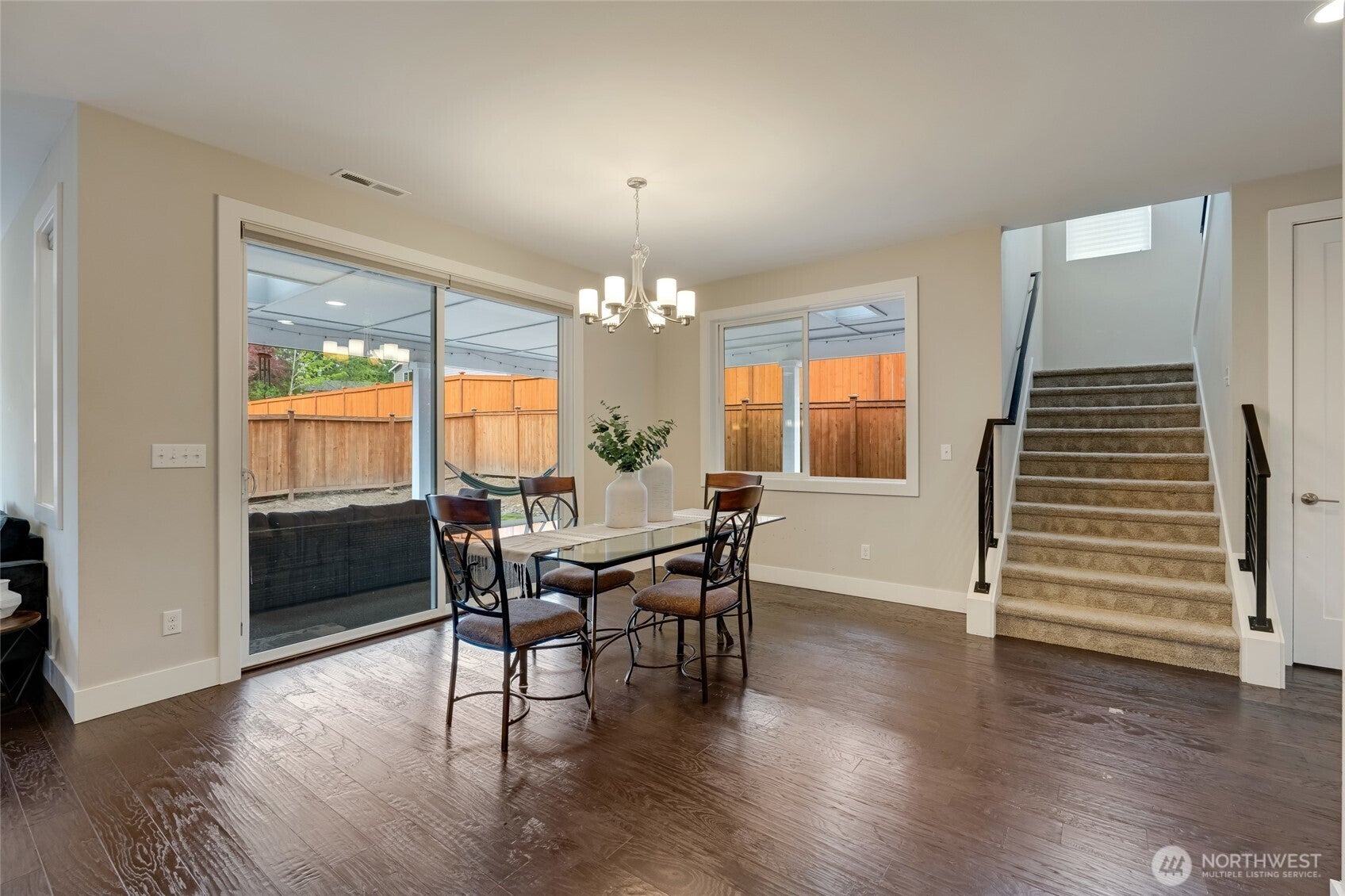 Bothell, Washington, 98012, United States, 4 Bedrooms Bedrooms, ,4 BathroomsBathrooms,Residential,For Sale,1909419