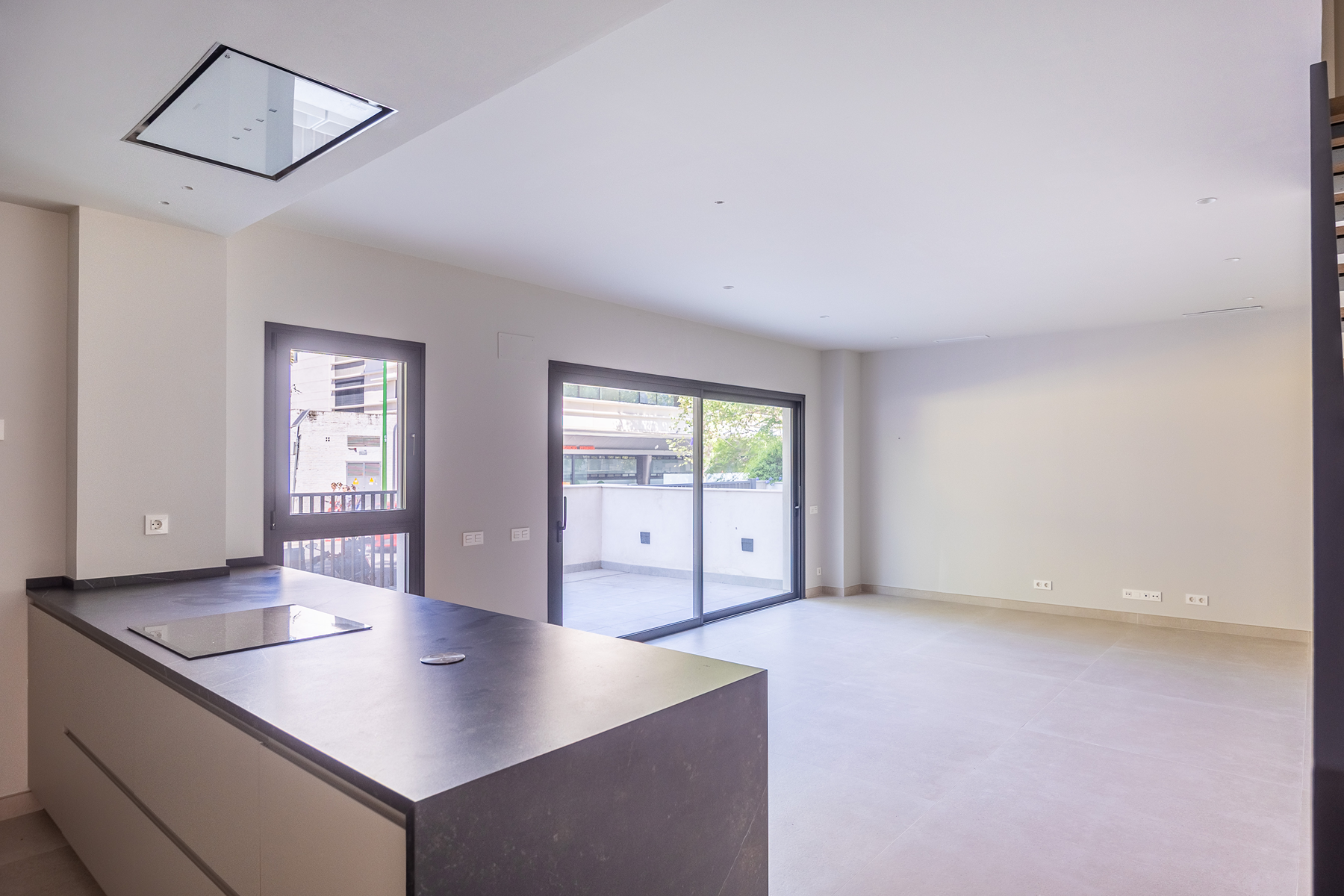  Exclusive duplex with terrace, two parking spaces and storage in Manuel Siurot - 物件實景