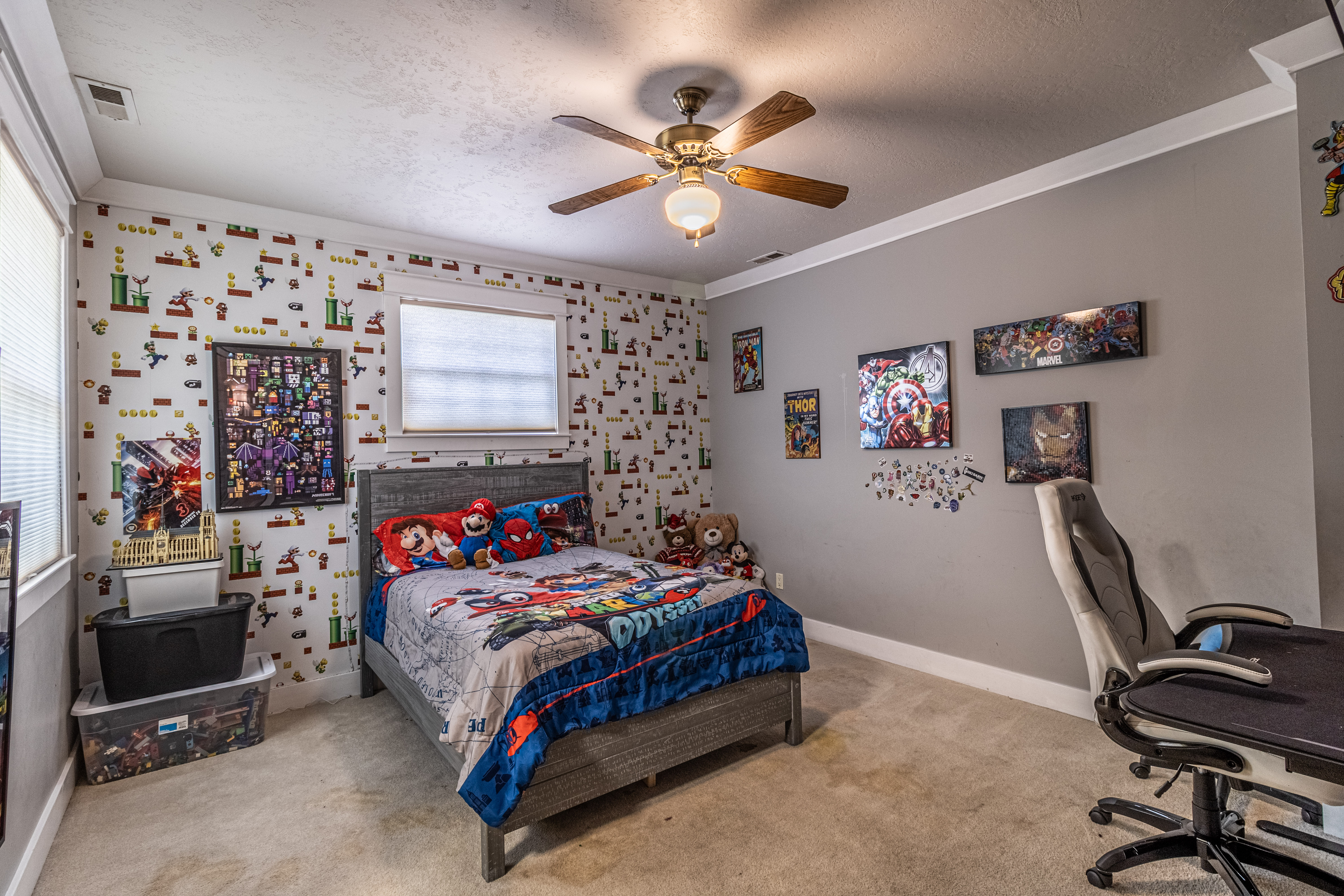 Farmington, New Mexico, 87401, United States, 4 Bedrooms Bedrooms, ,5 BathroomsBathrooms,Residential,For Sale,1942603