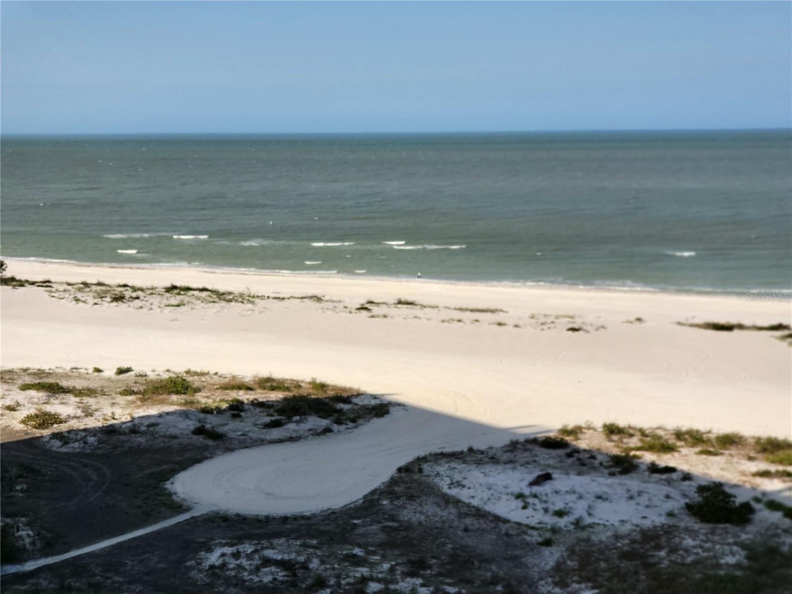 CLEARWATER BEACH, Florida, 33767, United States, 2 Bedrooms Bedrooms, ,2 BathroomsBathrooms,Residential,For Sale,1982675