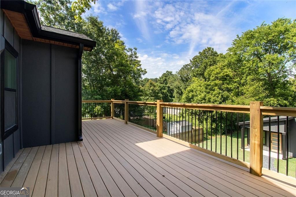 Smyrna, Georgia, 30080, United States, 4 Bedrooms Bedrooms, ,3 BathroomsBathrooms,Residential,For Sale,1913057