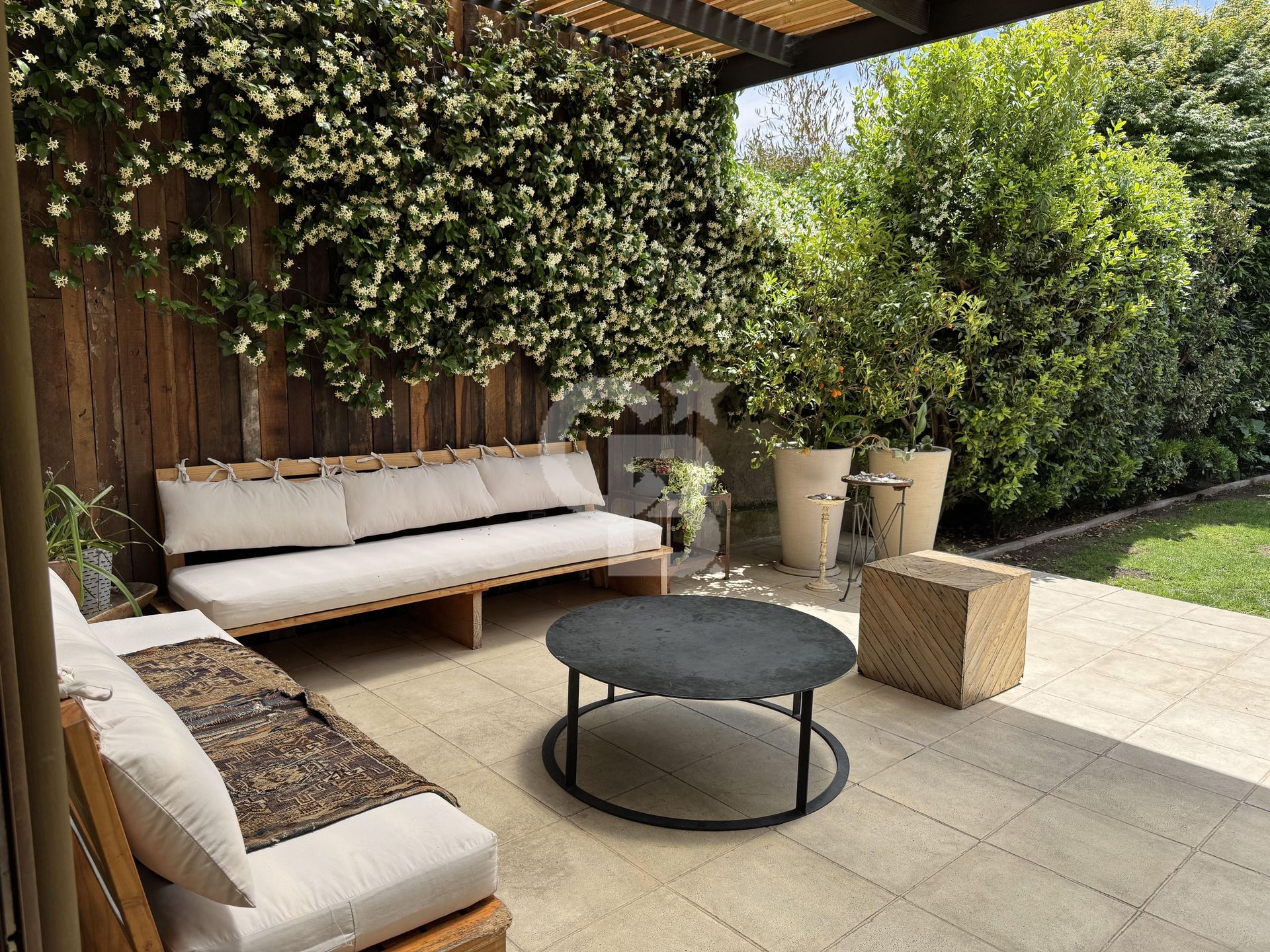 Lo Barnechea, Chile, 4 Bedrooms Bedrooms, ,5 BathroomsBathrooms,Residential,For Sale,1994396