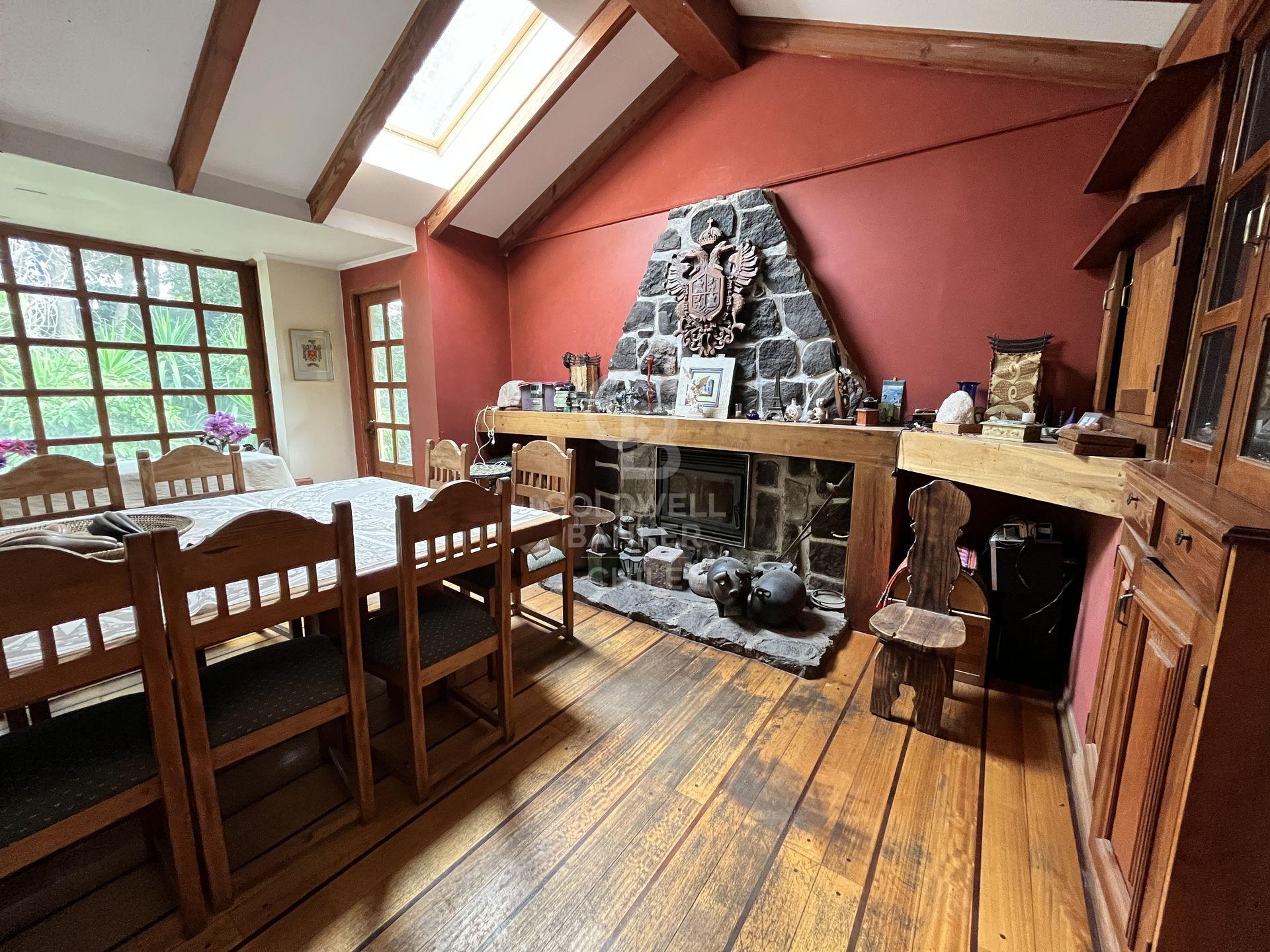 Lo Barnechea, Chile, 5 Bedrooms Bedrooms, ,4 BathroomsBathrooms,Residential,For Sale,1846882