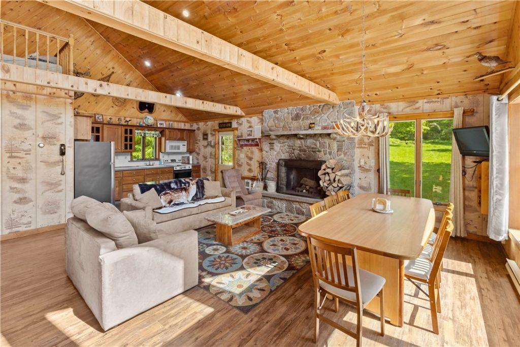 New Kingston, New York, 12459, United States, 2 Bedrooms Bedrooms, ,1 BathroomBathrooms,Residential,For Sale,1856509