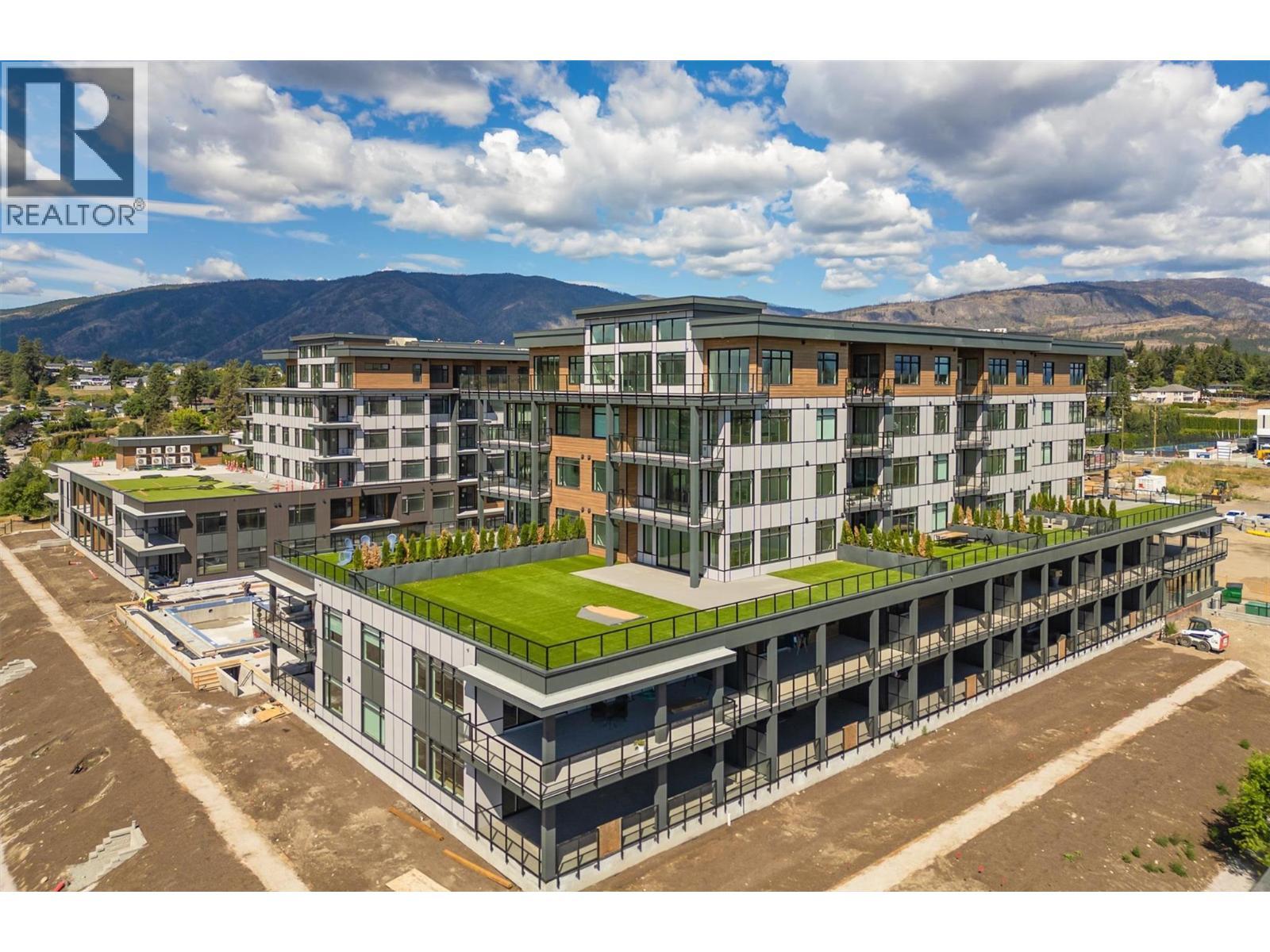 WEST KELOWNA, British Columbia, V1Z 2A9, CA, 2 Bedrooms Bedrooms, ,2 BathroomsBathrooms,Residential,For Sale,1947246