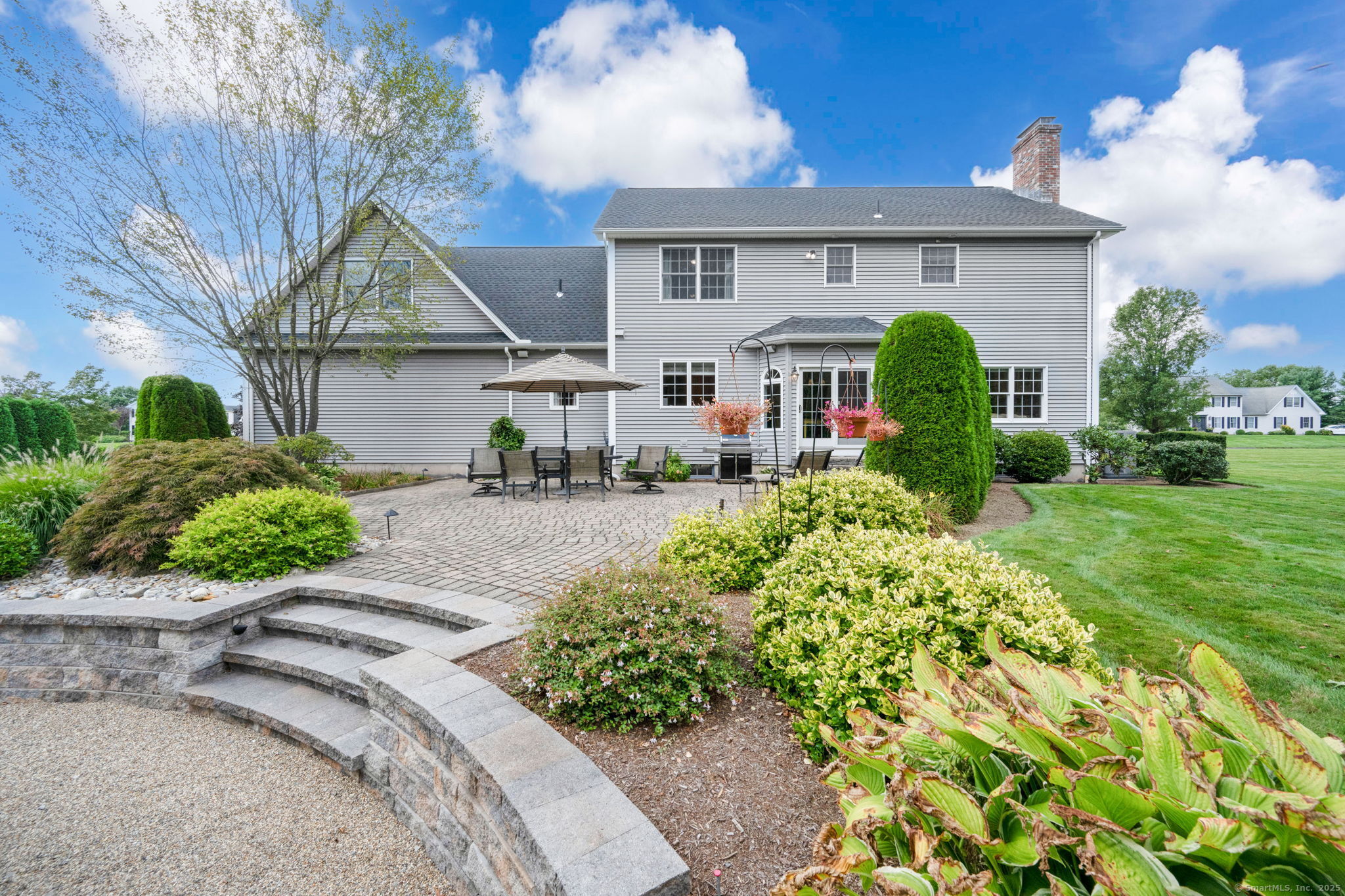 Suffield, Connecticut, 06078, United States, 4 Bedrooms Bedrooms, ,3 BathroomsBathrooms,Residential,For Sale,1927019