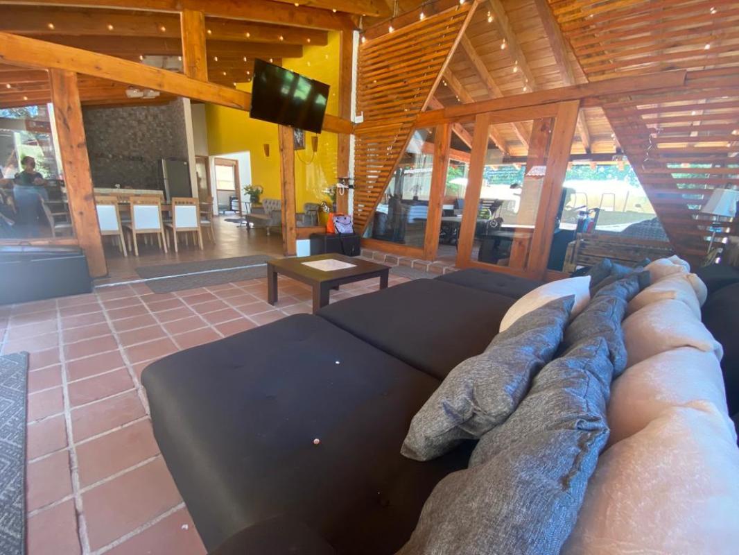 Valle de Bravo, Estado de México, 51200, Mexico, 3 Bedrooms Bedrooms, ,5 BathroomsBathrooms,Residential,For Sale,1722430