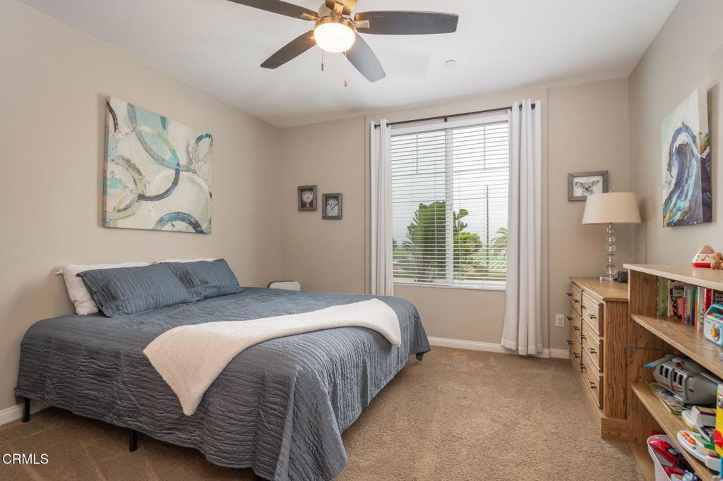 Oxnard, California, 93035, United States, 2 Bedrooms Bedrooms, ,3 BathroomsBathrooms,Residential,For Sale,1982158