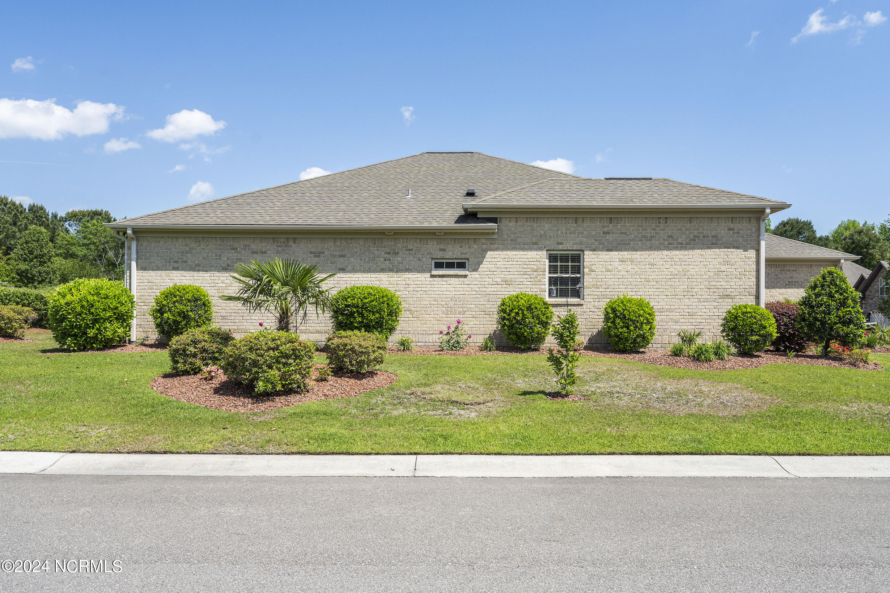 7101 Trailmark Road, Wilmington, North Carolina, 28405, United States, 3 Bedrooms Bedrooms, ,2 BathroomsBathrooms,Residential,For Sale,7101 Trailmark Road,1542720