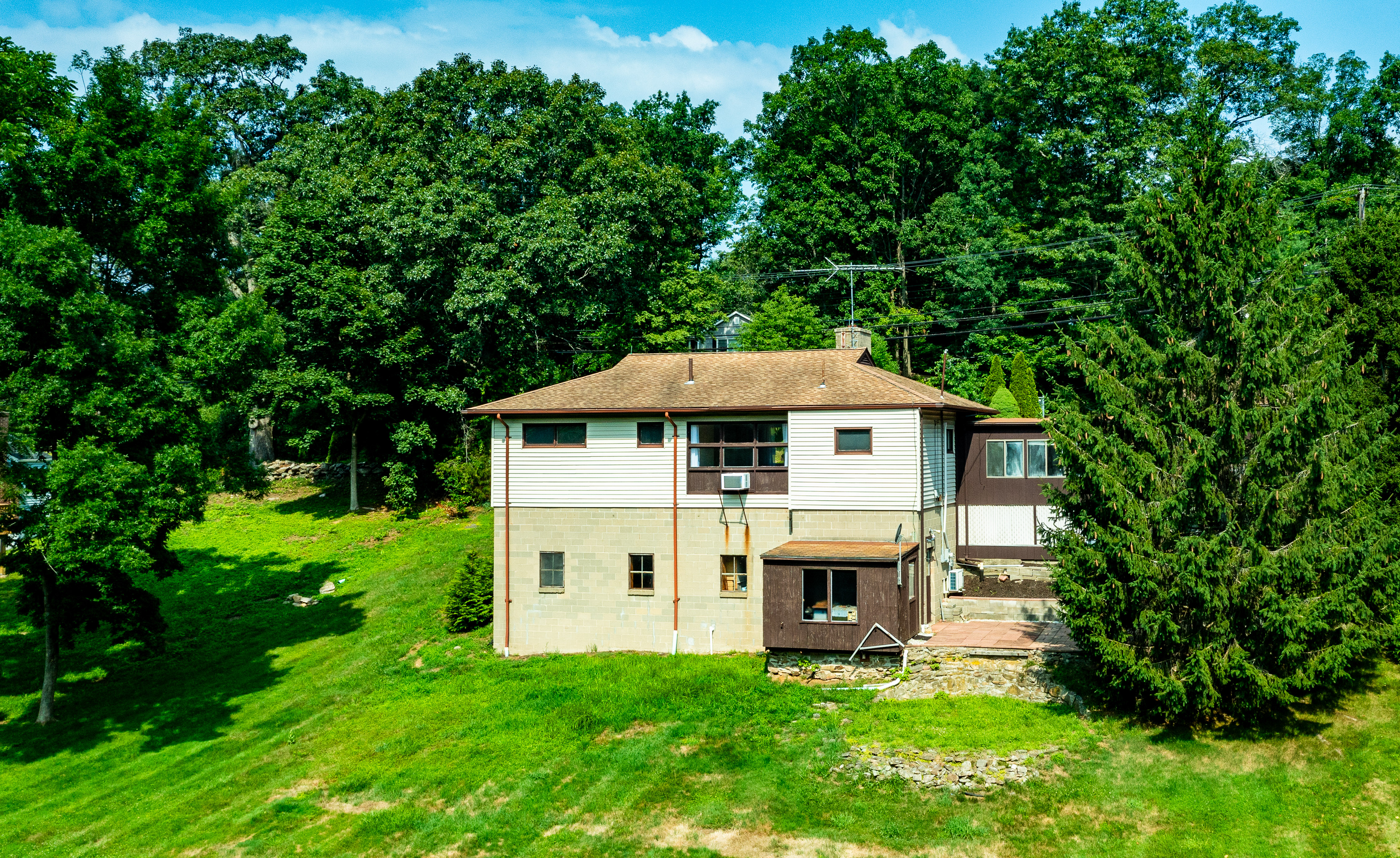  Ranch Style Home in Huntington Neighborhood - 物件實景