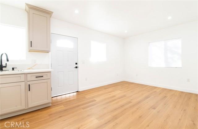 Los Angeles, California, 90001, United States, ,Residential,For Sale,2010027