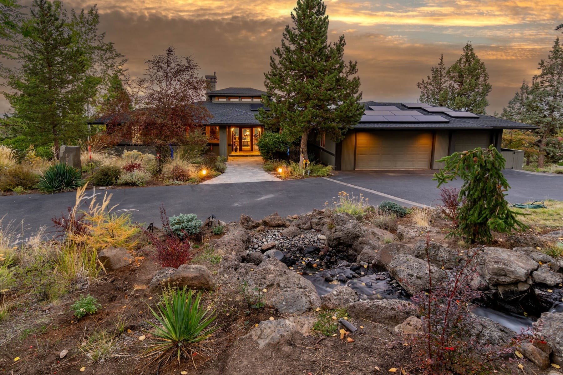  885 NW Chelsea Loop Bend, OR 97703 - 物件實景