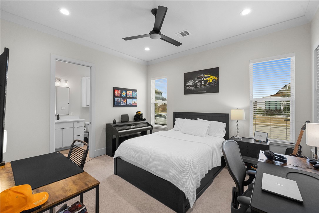 College Station, Texas, 77845, United States, 5 Bedrooms Bedrooms, ,5 BathroomsBathrooms,Residential,For Sale,2028405