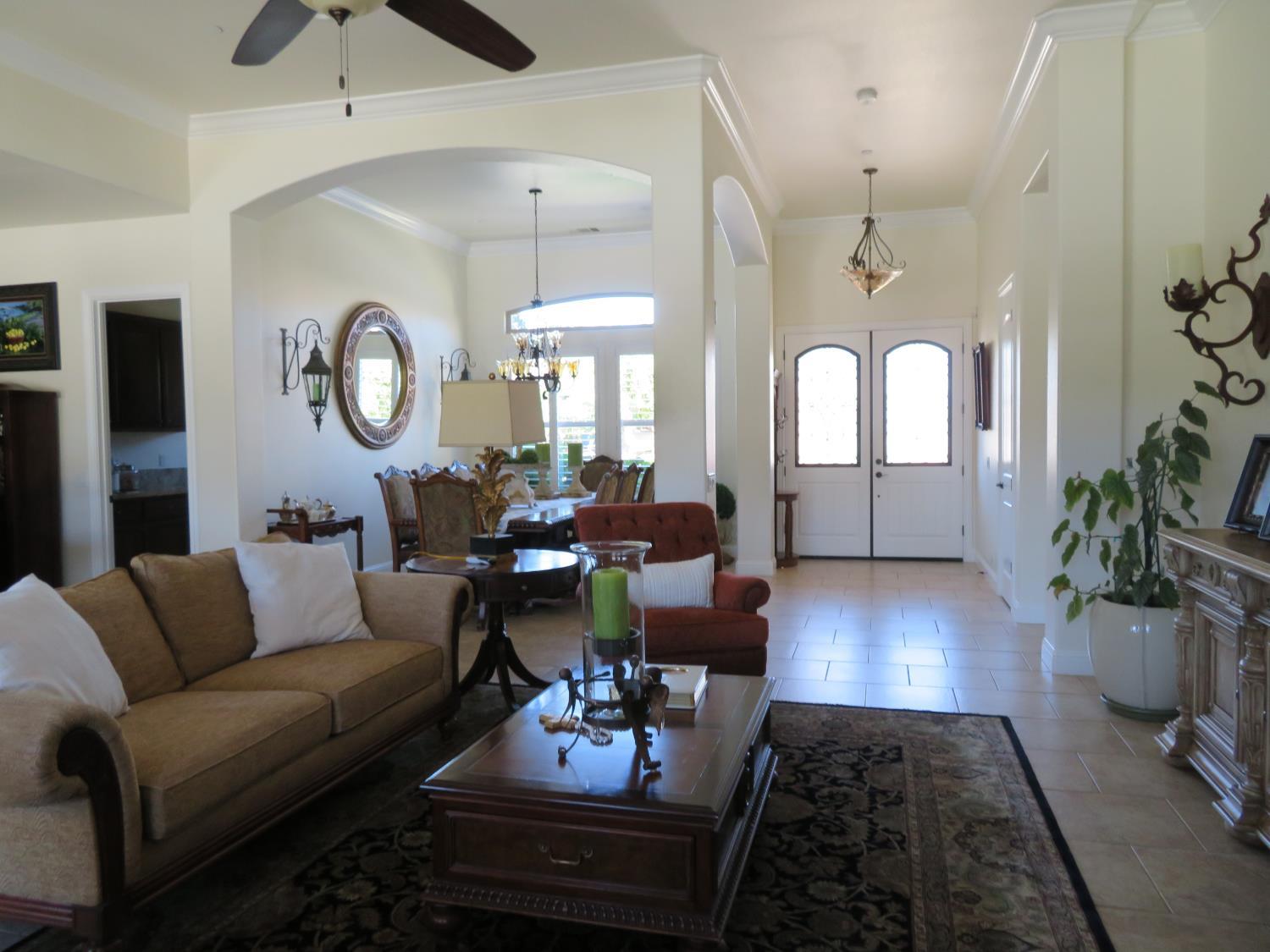 Oakdale, California, 95361, United States, 3 Bedrooms Bedrooms, ,4 BathroomsBathrooms,Residential,For Sale,1905843