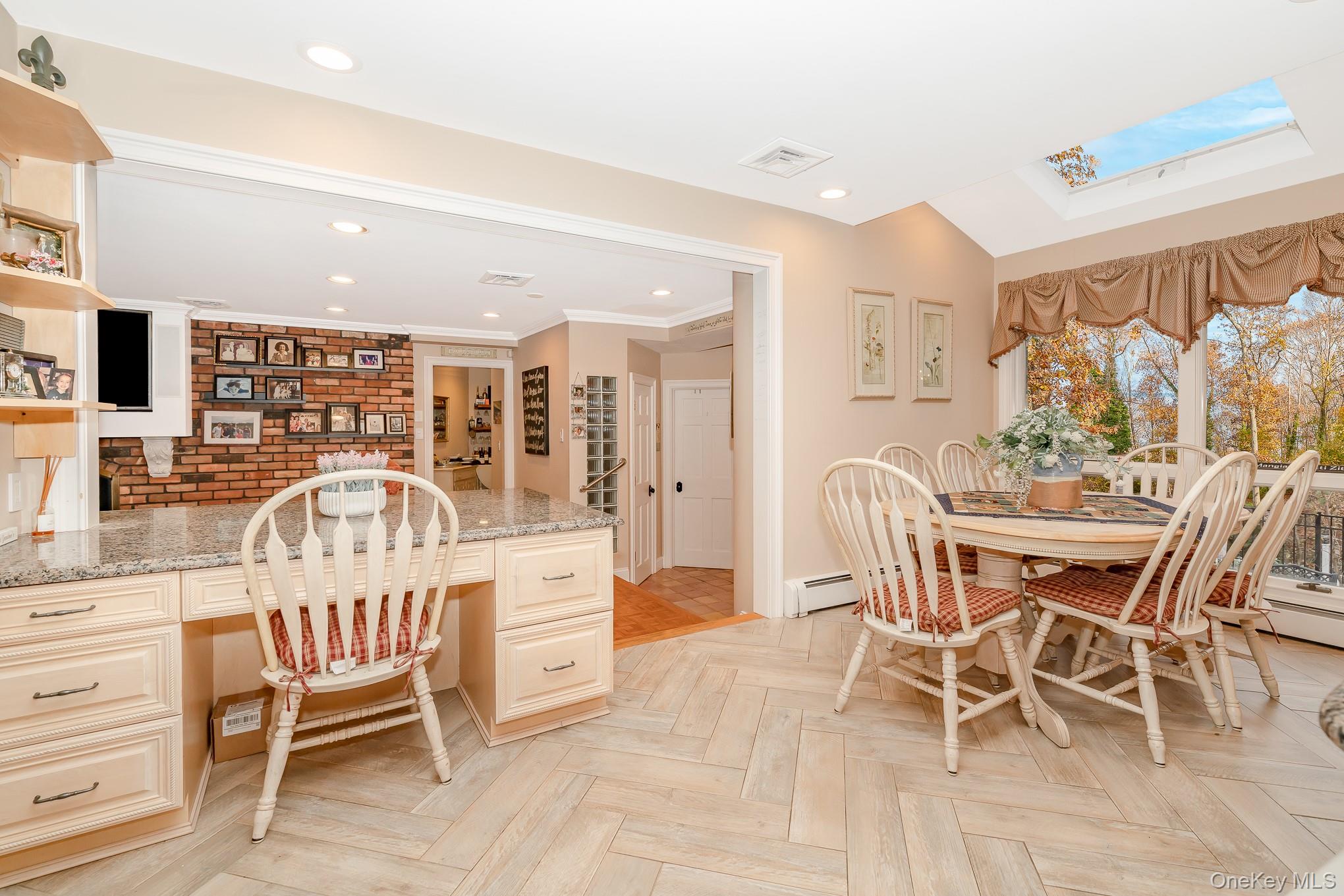 Smithtown, New York, 11787, United States, 5 Bedrooms Bedrooms, ,3 BathroomsBathrooms,Residential,For Sale,2001022