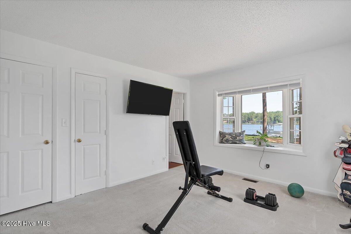 Whispering Pines, North Carolina, 28327, United States, 2 Bedrooms Bedrooms, ,2 BathroomsBathrooms,Residential,For Sale,1997179