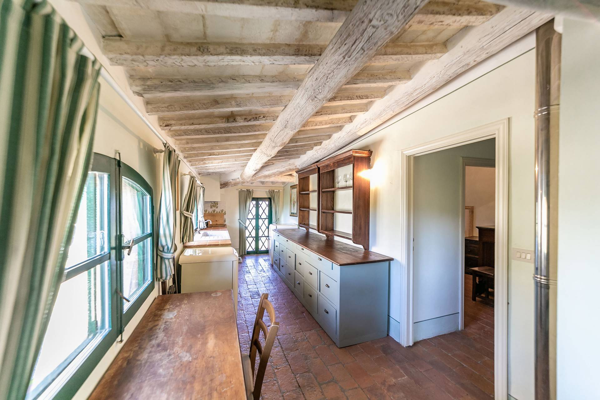 Via di Villa Bianca, Montepulciano, Siena, 53045, IT, 10 Bedrooms Bedrooms, ,10 BathroomsBathrooms,Residential,For Sale,Via di Villa Bianca,1311375