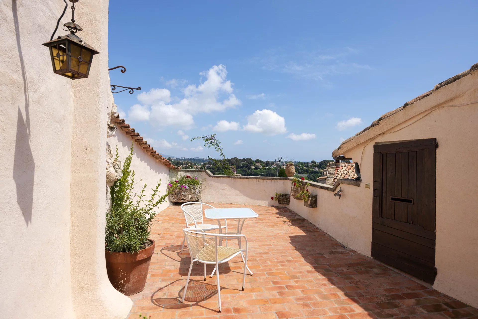 Saint-Paul-de-Vence, Provence-Alpes-Côte d’Azur, 06570, FR, 4 Bedrooms Bedrooms, ,Residential,For Sale,1827667
