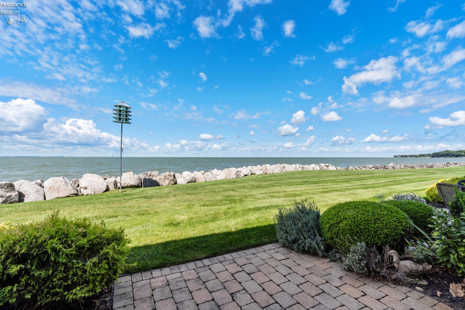 Port Clinton, Ohio, 43452, United States, 3 Bedrooms Bedrooms, ,2 BathroomsBathrooms,Residential,For Sale,1980144