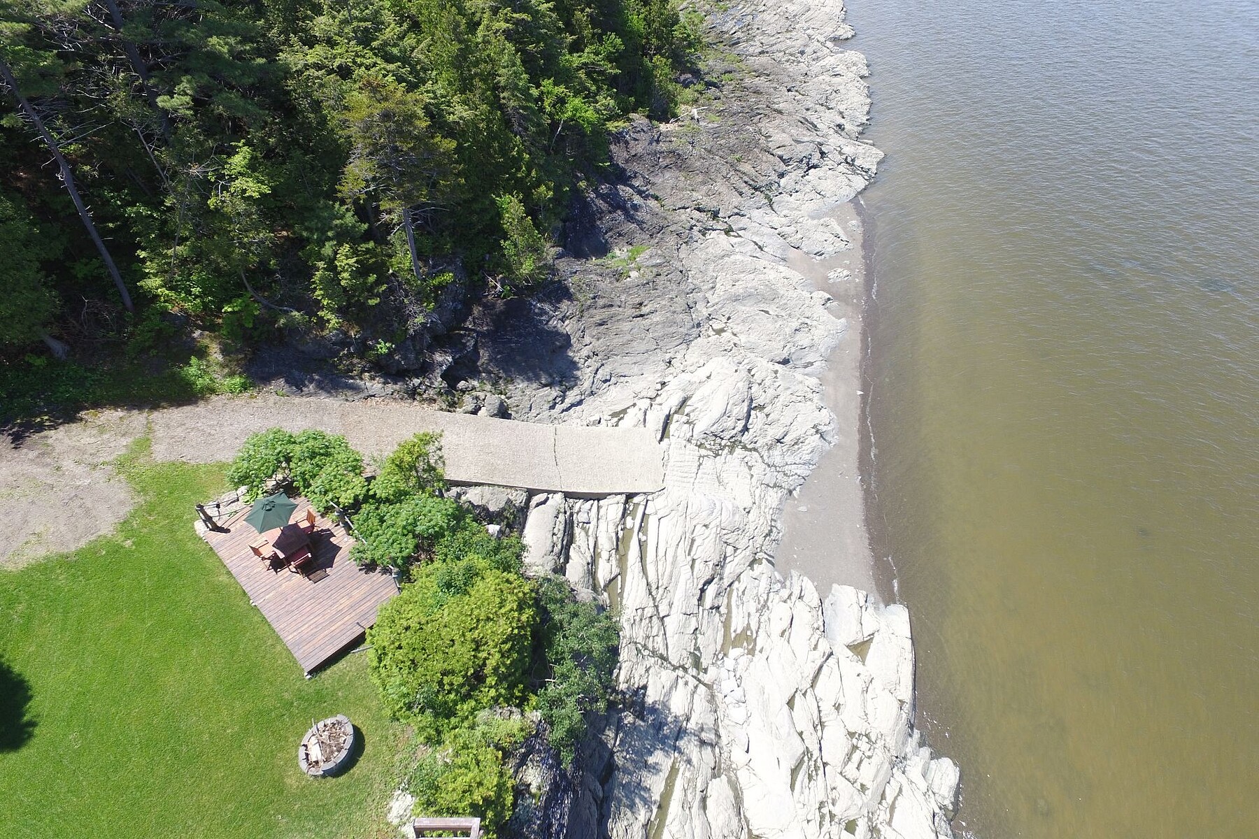  Desjardins, Chaudière-Appalaches - 物件實景