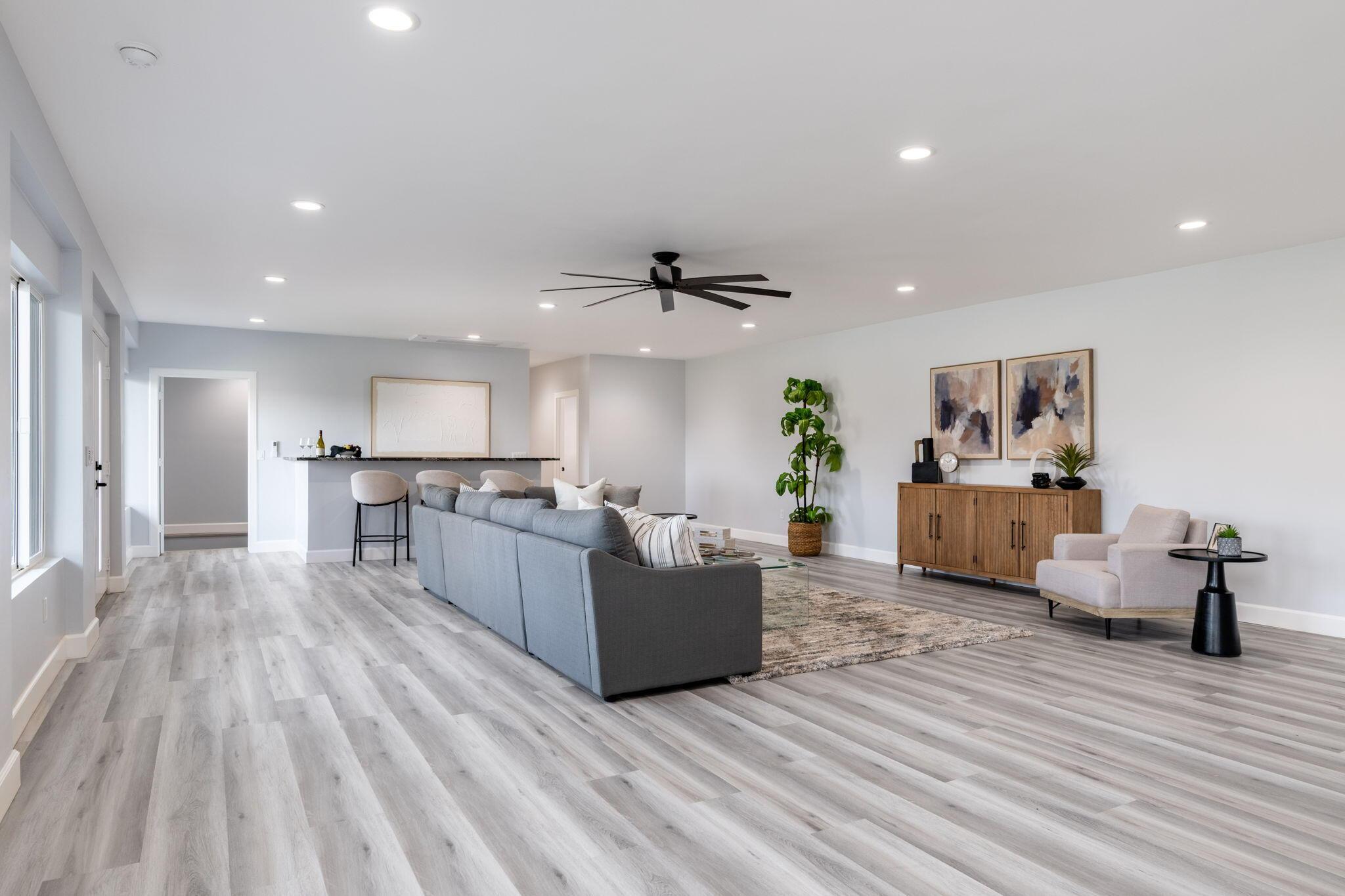 Toquerville, Utah, 84774, United States, 6 Bedrooms Bedrooms, ,8 BathroomsBathrooms,Residential,For Sale,2007436